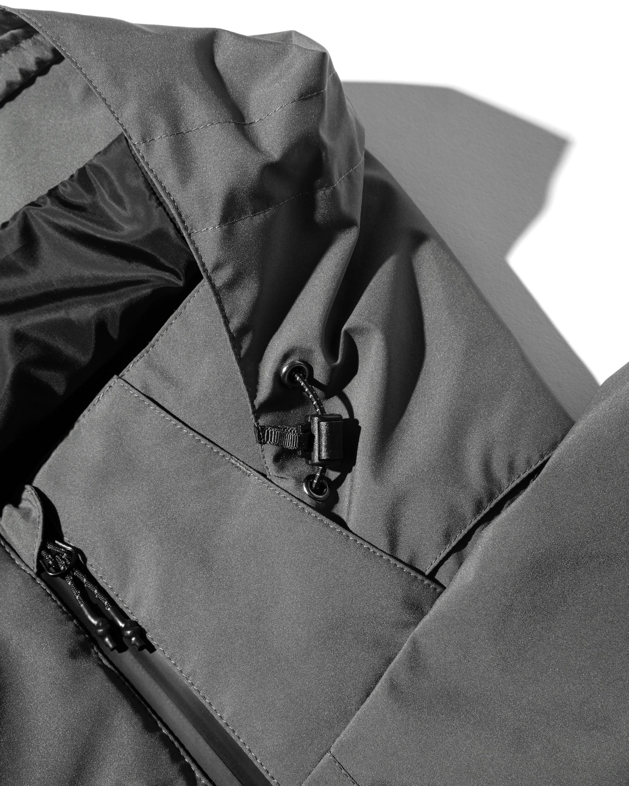 【9.3 WED 20:00- IN STOCK】+phenix WINDSTOPPER® by GORE-TEX LABS CITY MOUNTAIN PARKA (GRAPHAITE GRAY×BLACK)