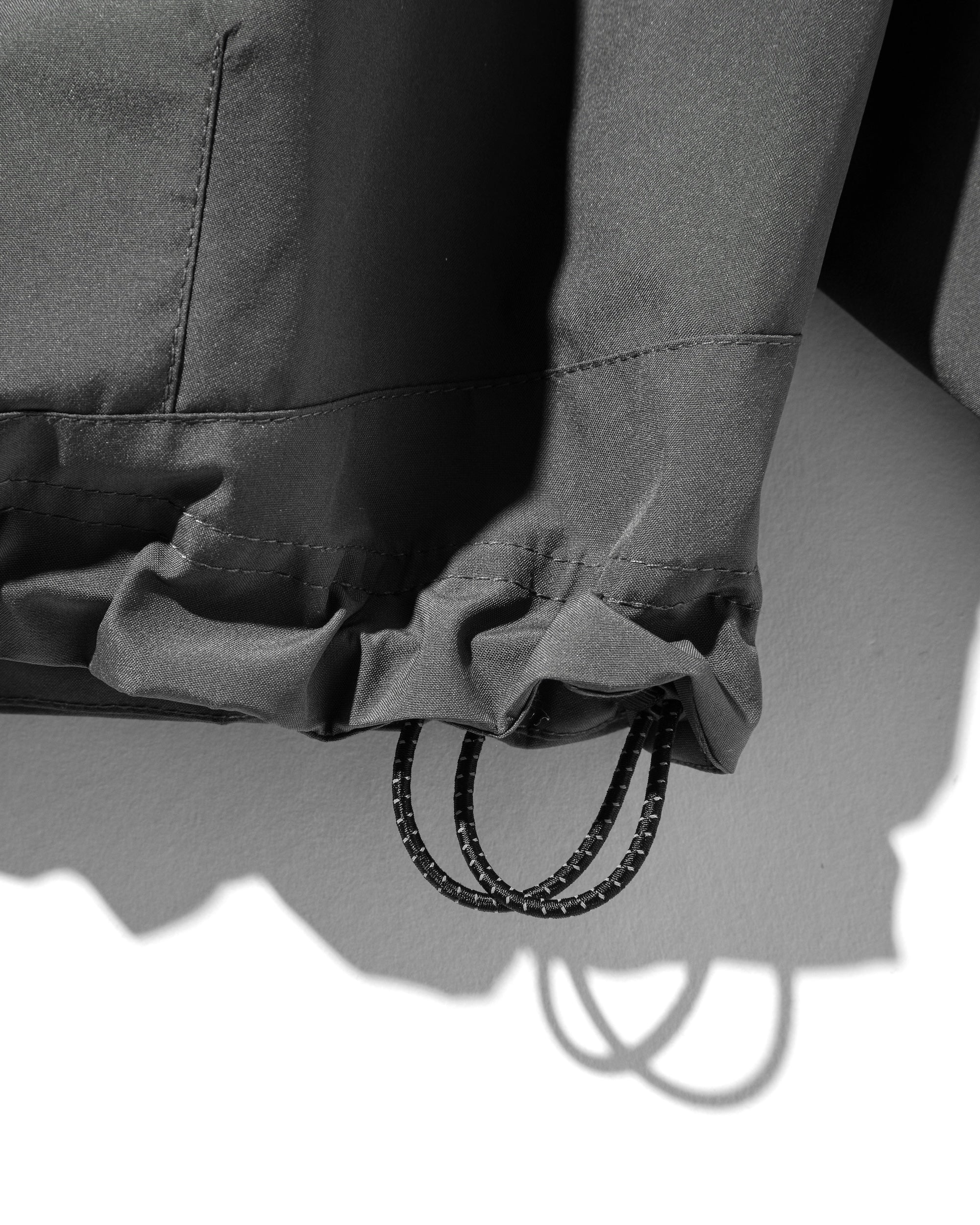 【9.3 WED 20:00- IN STOCK】+phenix WINDSTOPPER® by GORE-TEX LABS CITY MOUNTAIN PARKA (GRAPHAITE GRAY×BLACK)