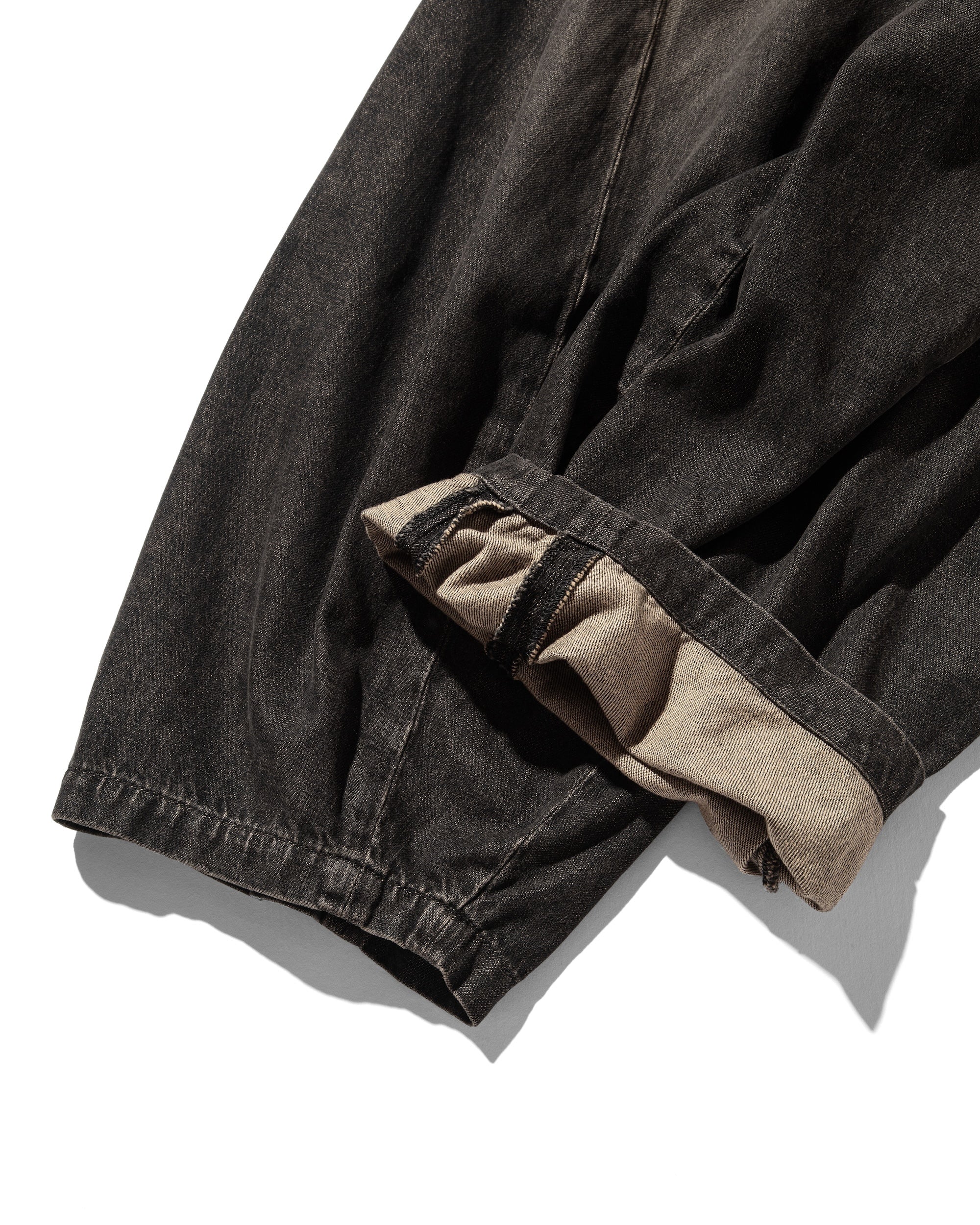 VINTAGE DYED SELVEDGE DENIM MASSIVE TWISTED PANTS (VINTAGE BLACK)