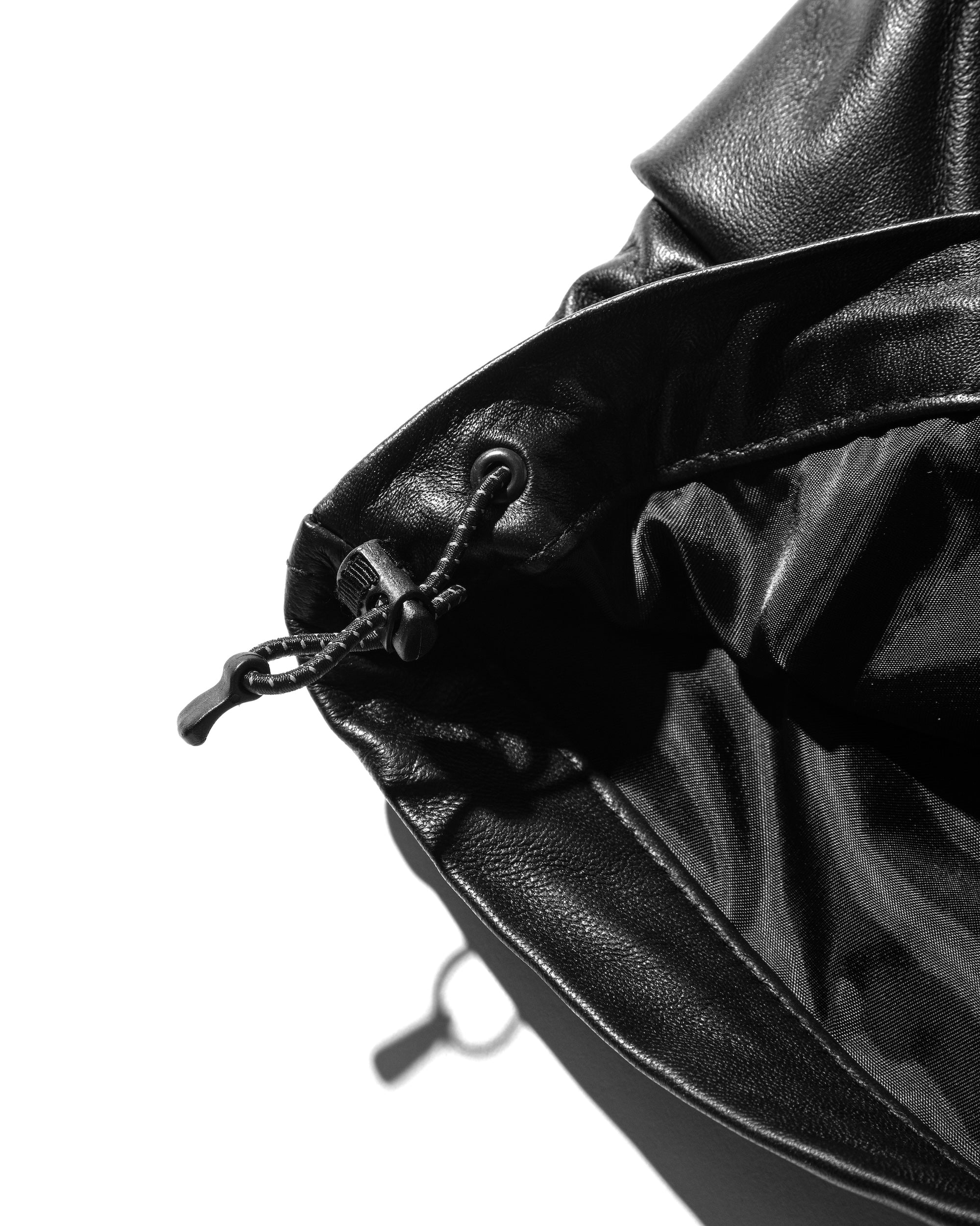 +phenix WINDSTOPPER® by GORE-TEX LABS LEATHER CITY MILITARY HALF PANTS