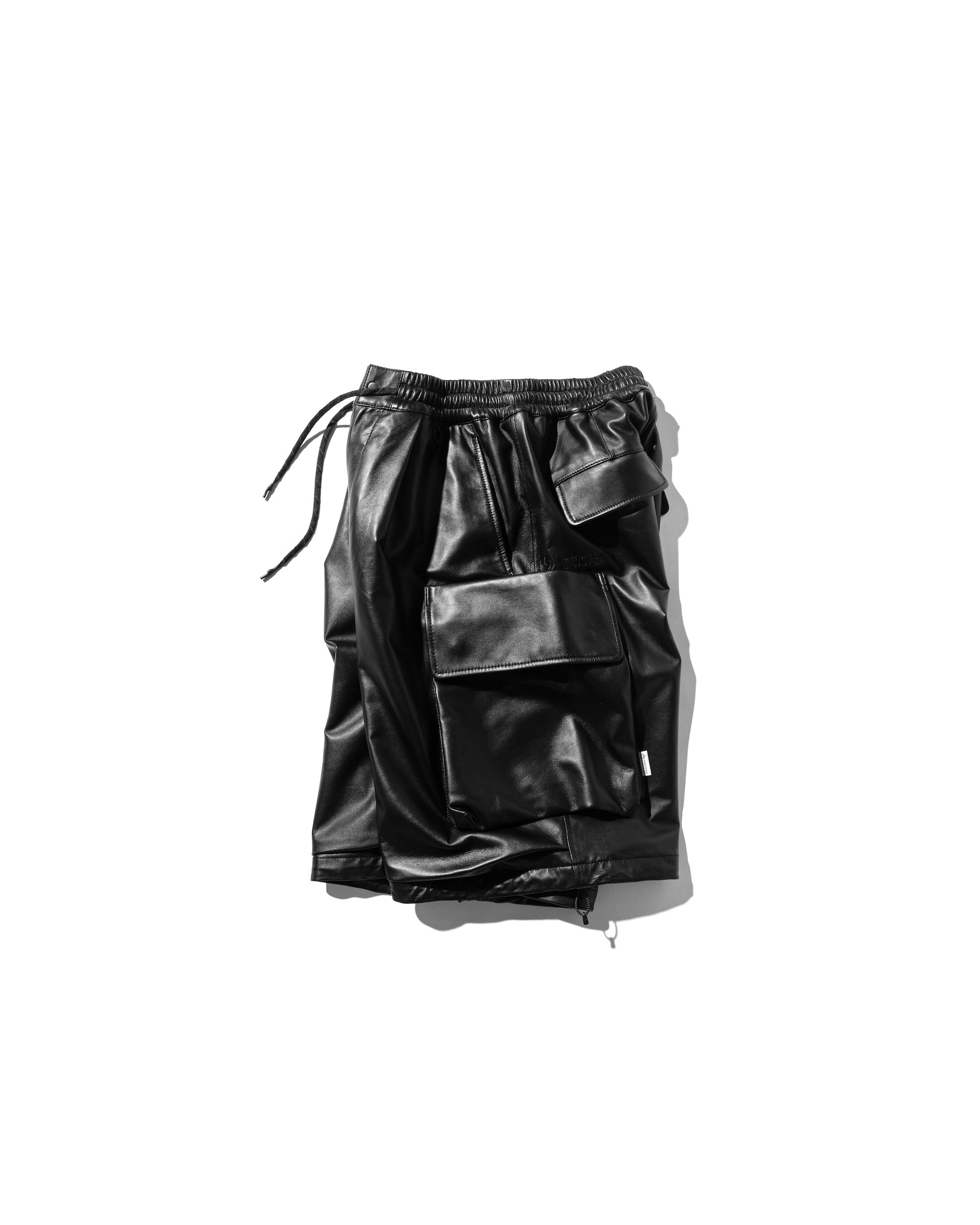+phenix WINDSTOPPER® by GORE-TEX LABS LEATHER CITY MILITARY HALF PANTS