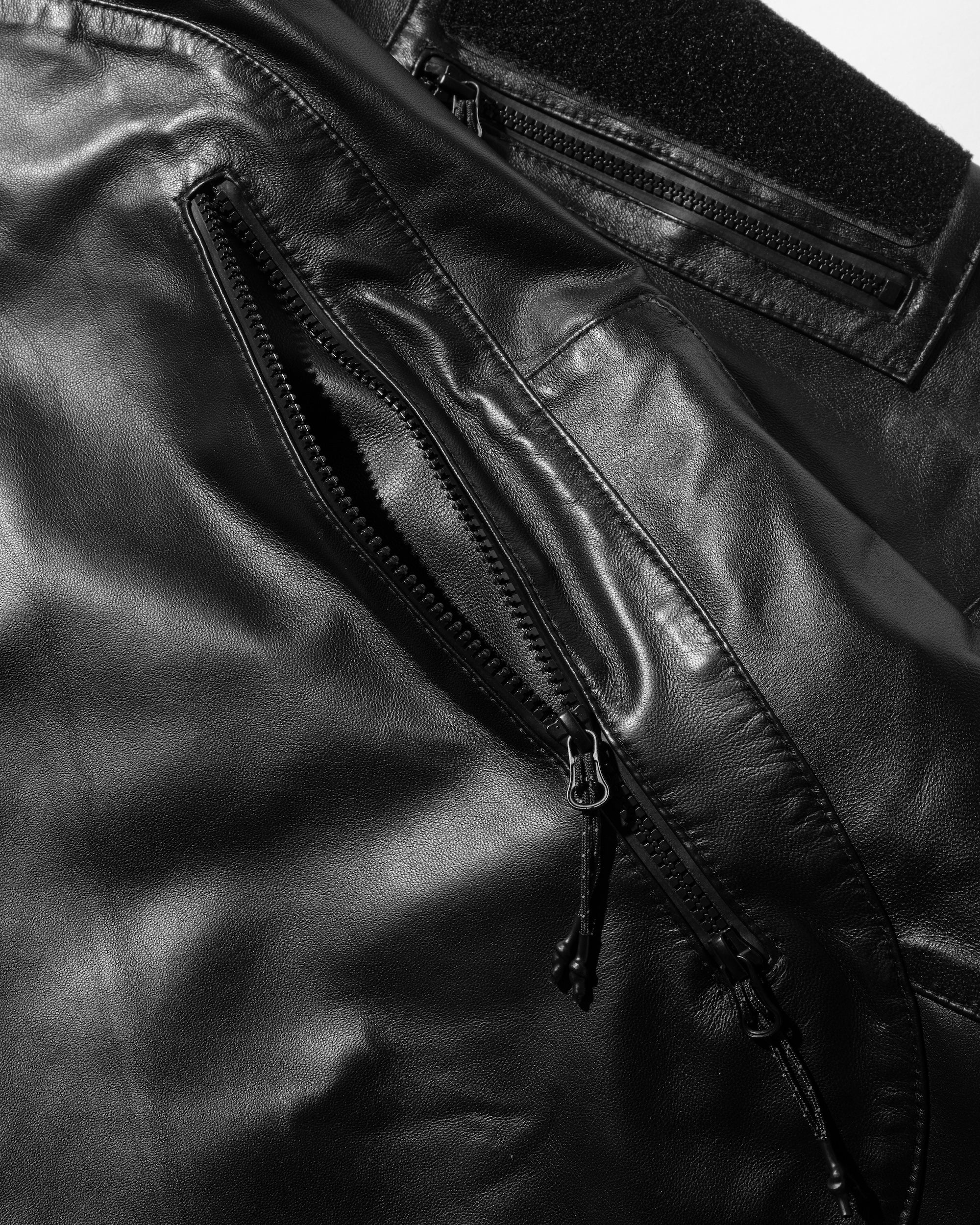 +phenix WINDSTOPPER® by GORE-TEX LABS LEATHER CITY MILITARY JACKET