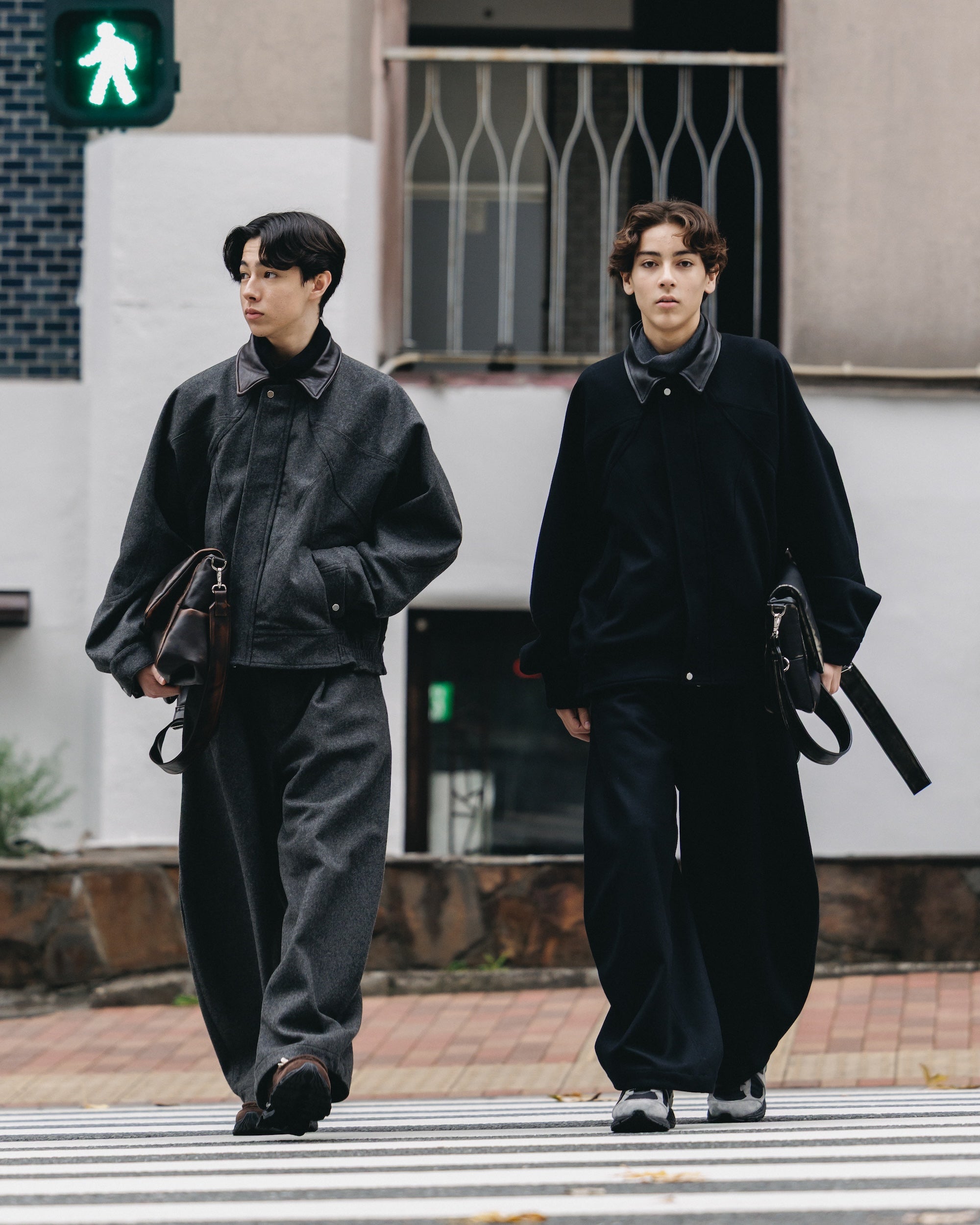 【5월 말 전달 예정】MASSIVE PANTS