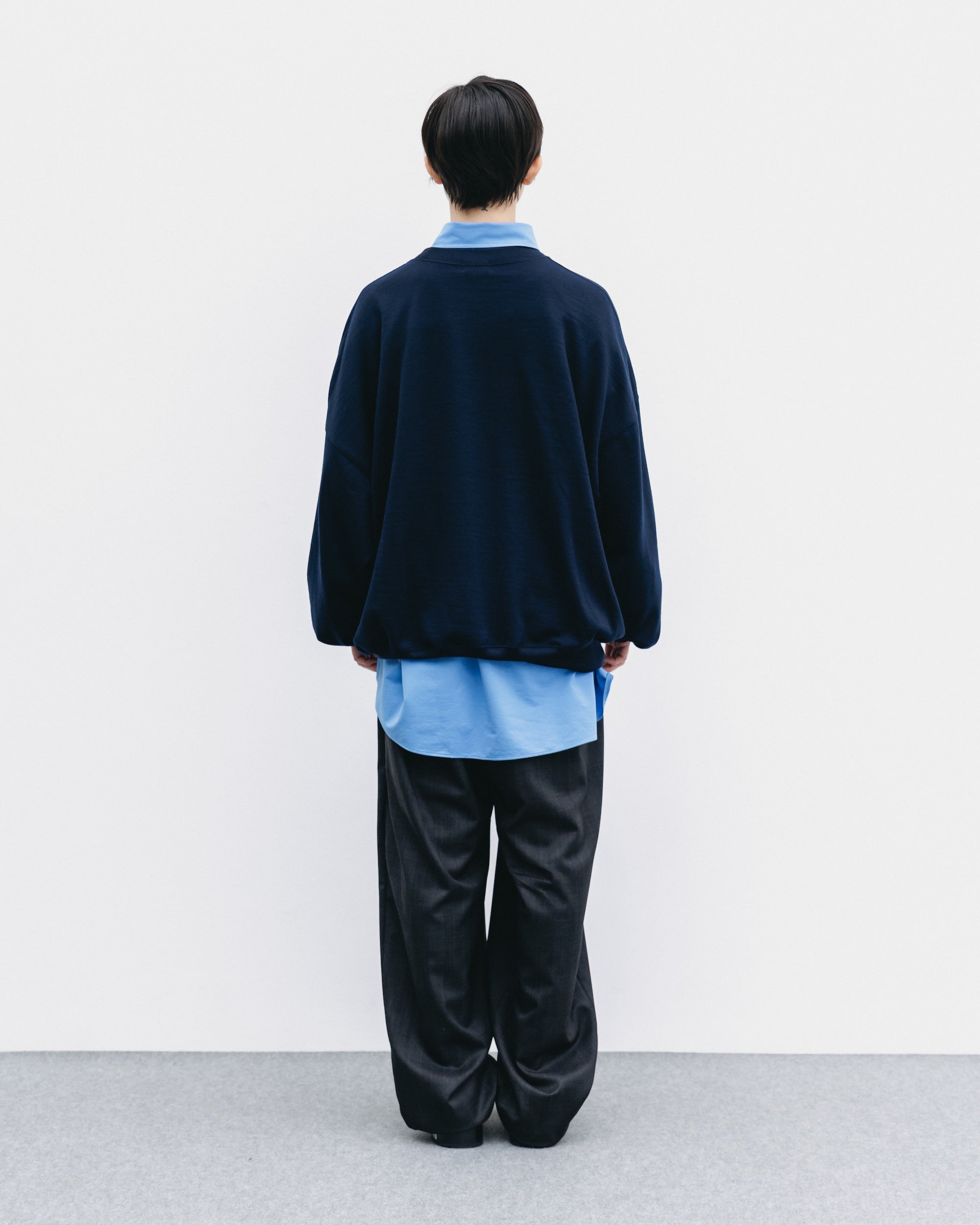 【10.29 WED 20:00- IN STOCK】WOOL SWEATSHIRT (NAVY)