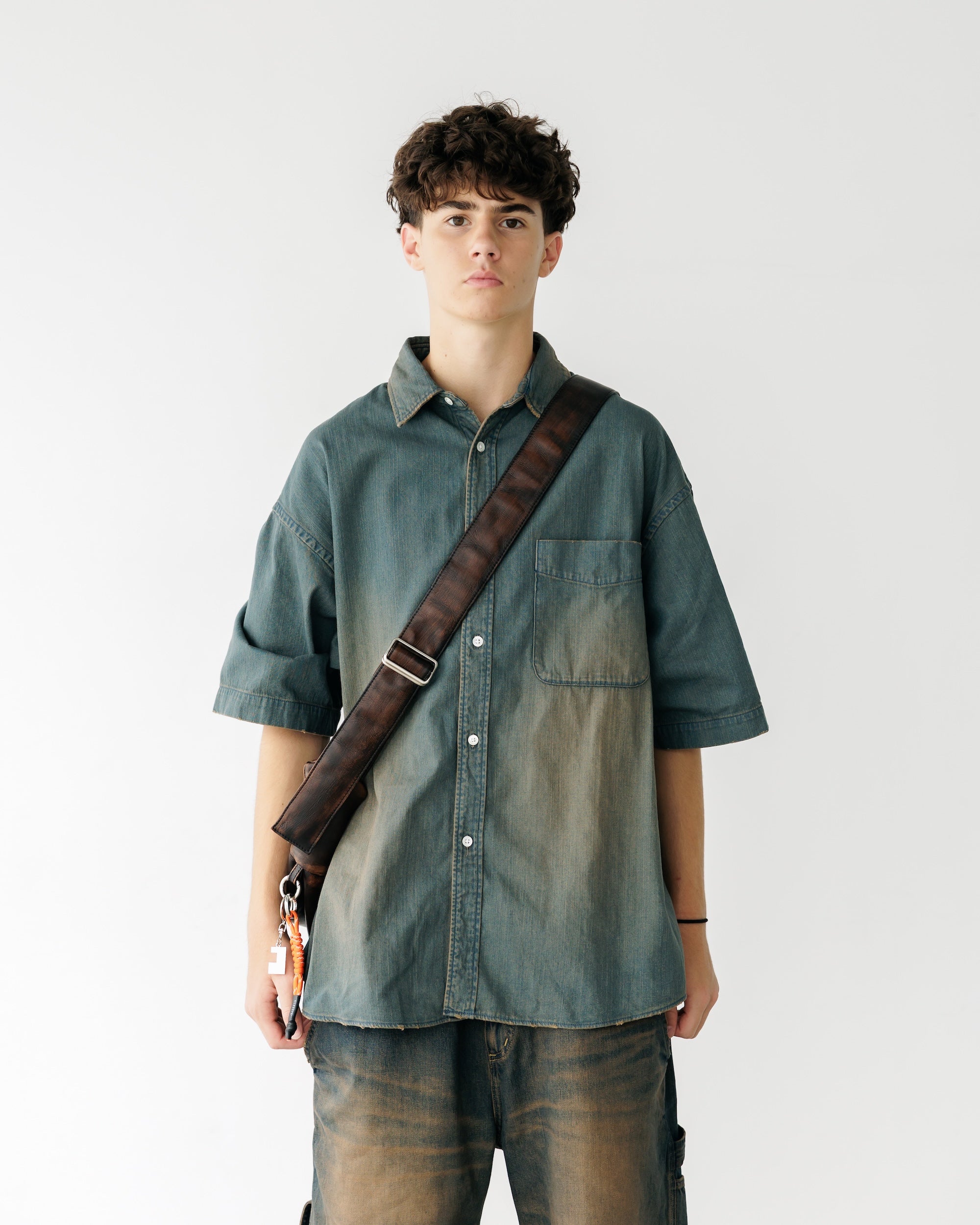 VINTAGE DYED DENIM CLASSIC CITY S/S SHIRT (VINTAGE BROWN)