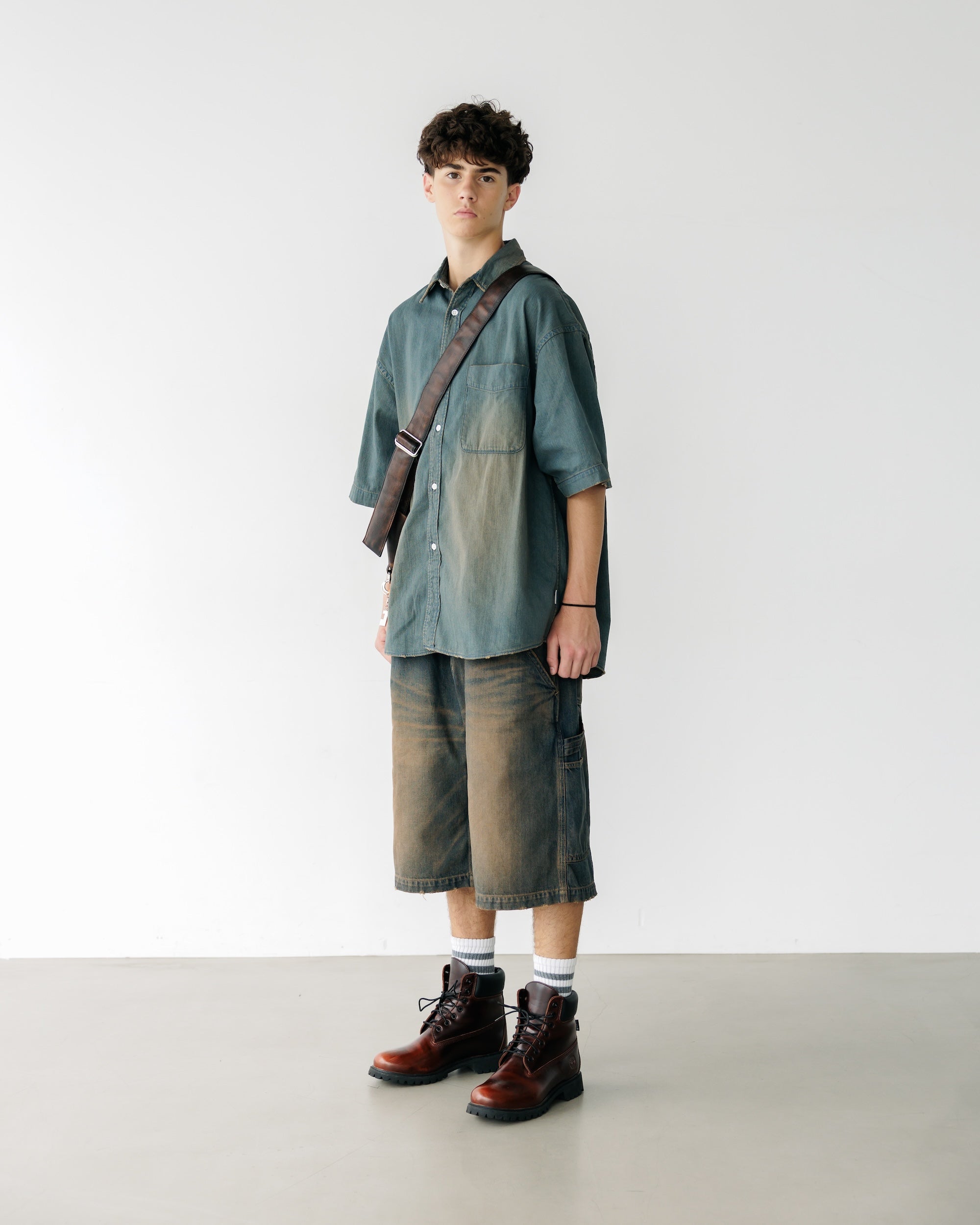 VINTAGE DYED DENIM CLASSIC CITY S/S SHIRT (VINTAGE BROWN)
