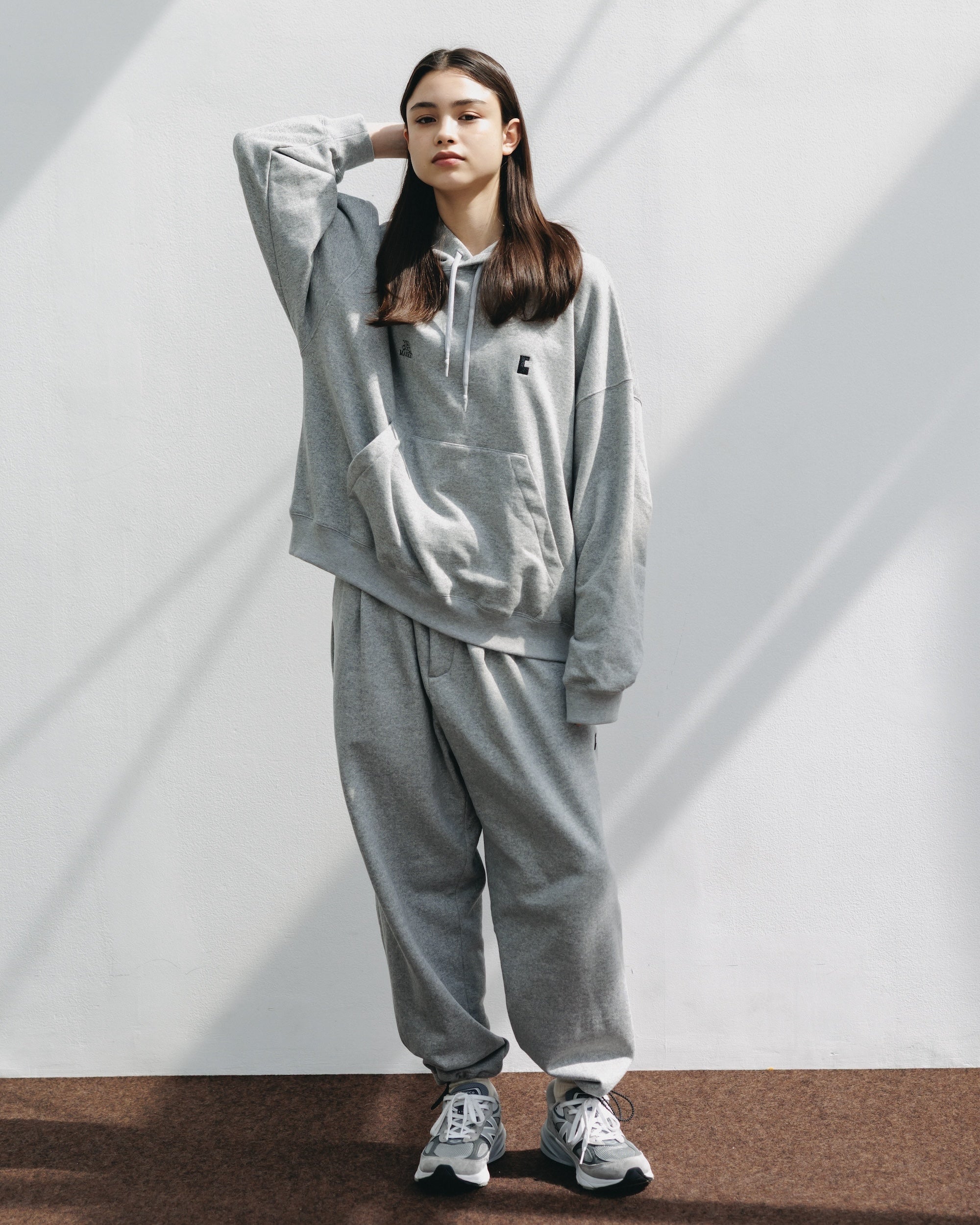 【10.15 WED 20:00- IN STOCK】"C"SWEAT WIDE TAPERED PANTS FOR YGM (GRAY)