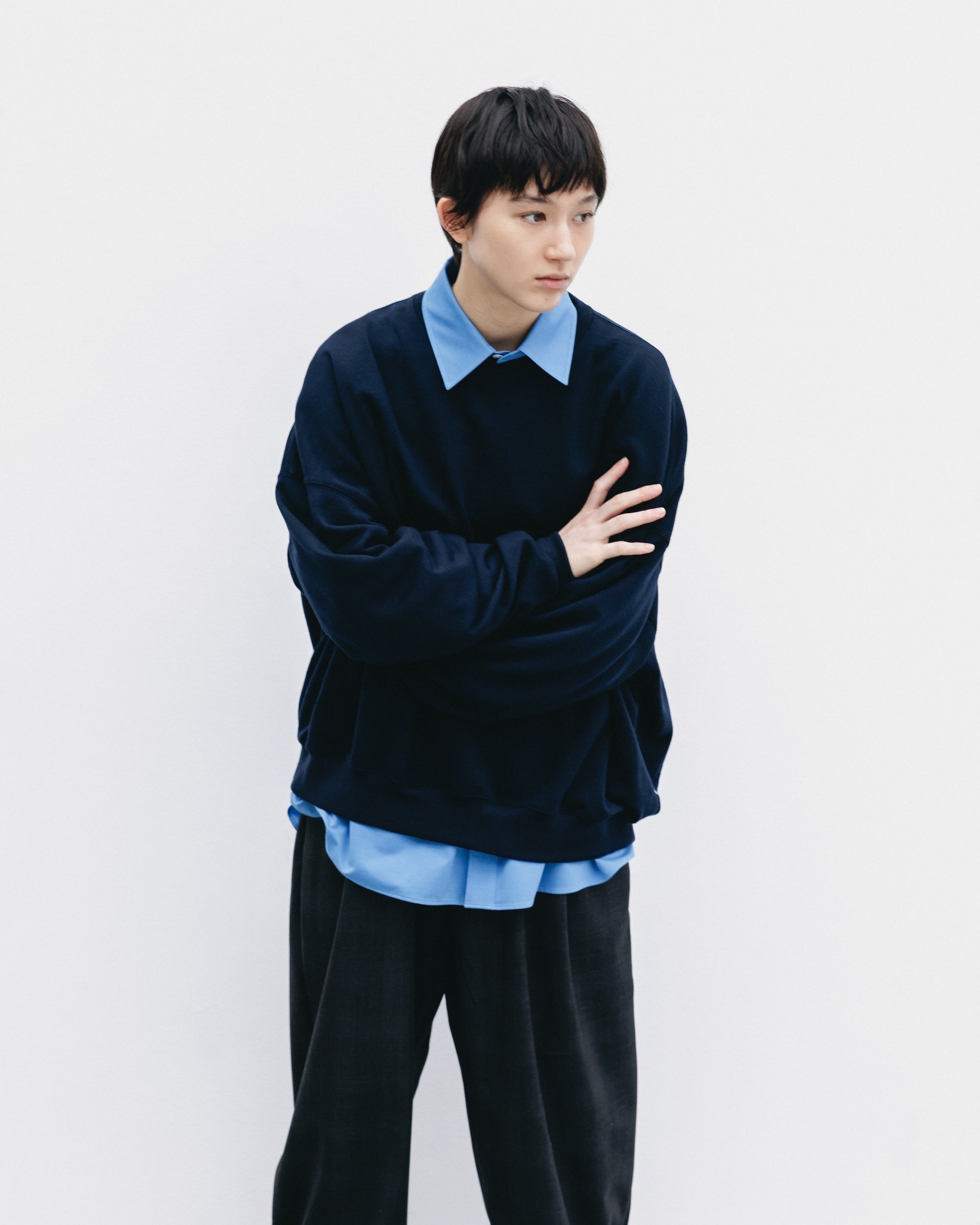 【10.29 WED 20:00- IN STOCK】WOOL SWEATSHIRT (NAVY)