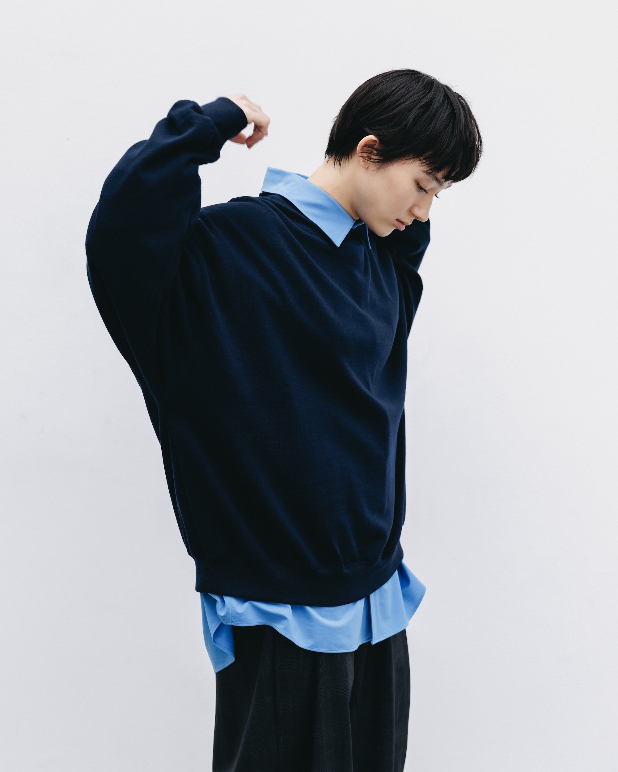 【10.29 WED 20:00- IN STOCK】WOOL SWEATSHIRT (NAVY)
