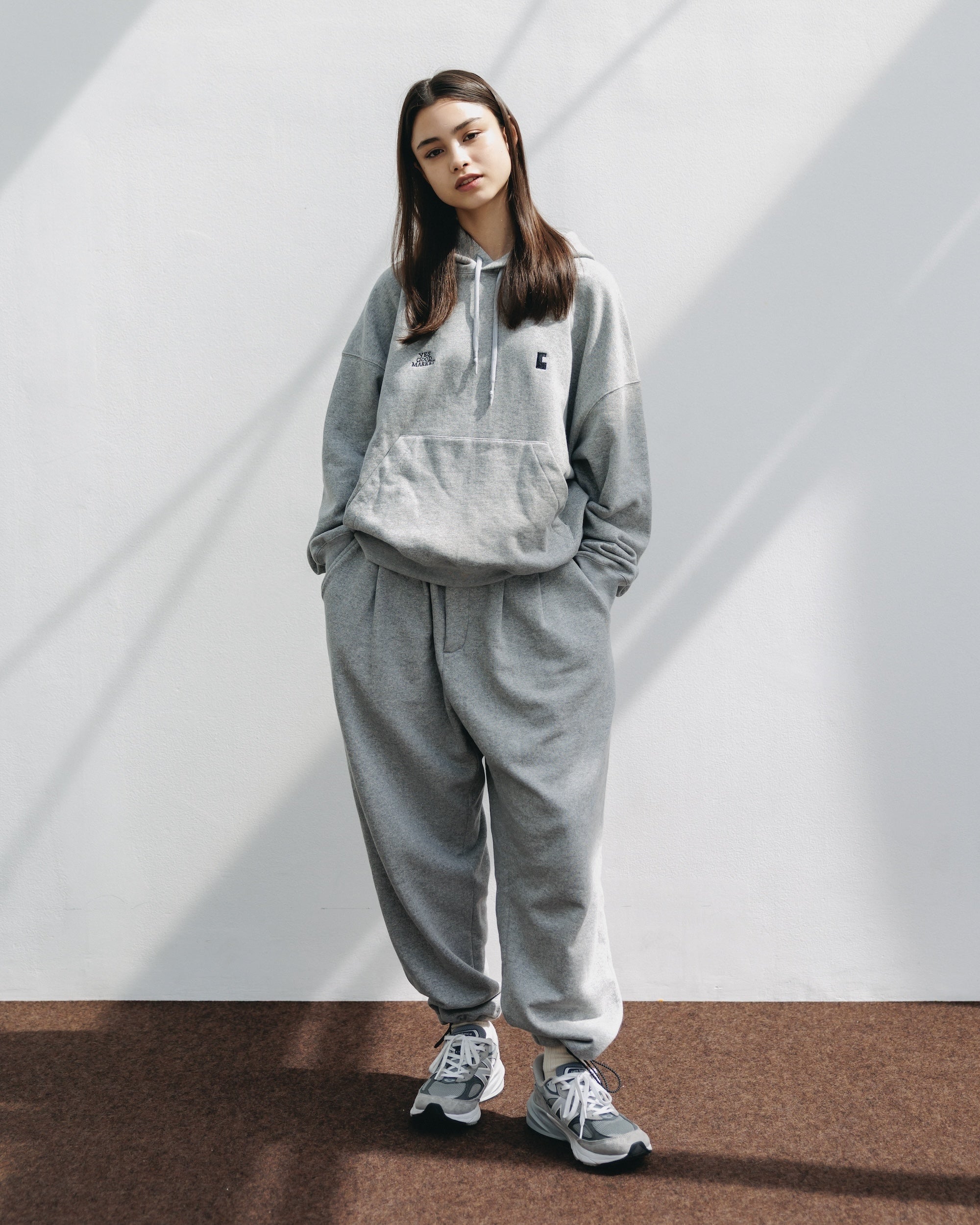 【10.15 WED 20:00- IN STOCK】"C"SWEAT HOODIE FOR YGM (GRAY)