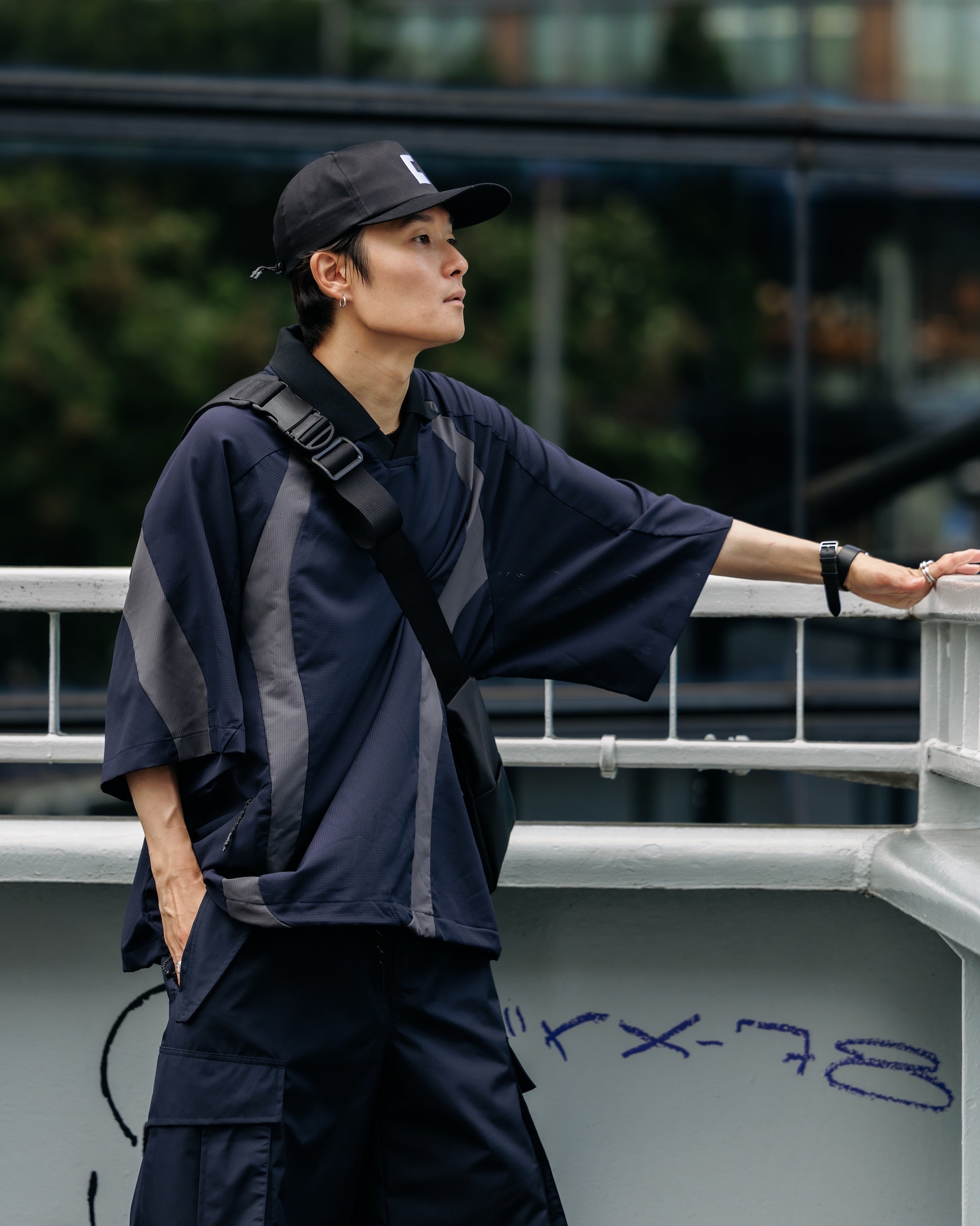 DotAir® ACTIVE CITY GAME SHIRT (NAVY×GRAY)