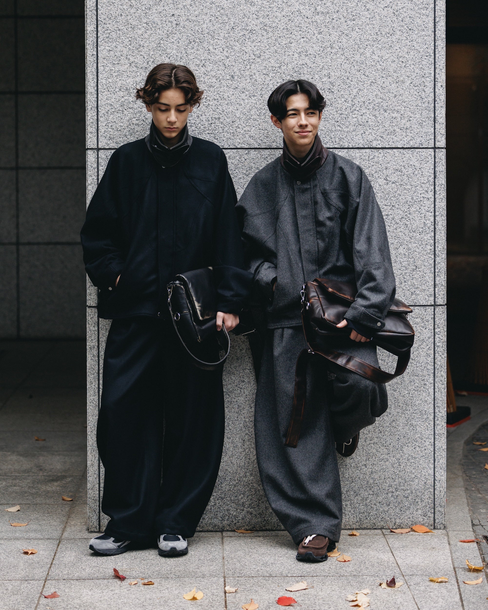 【5월 말 전달 예정】MASSIVE PANTS