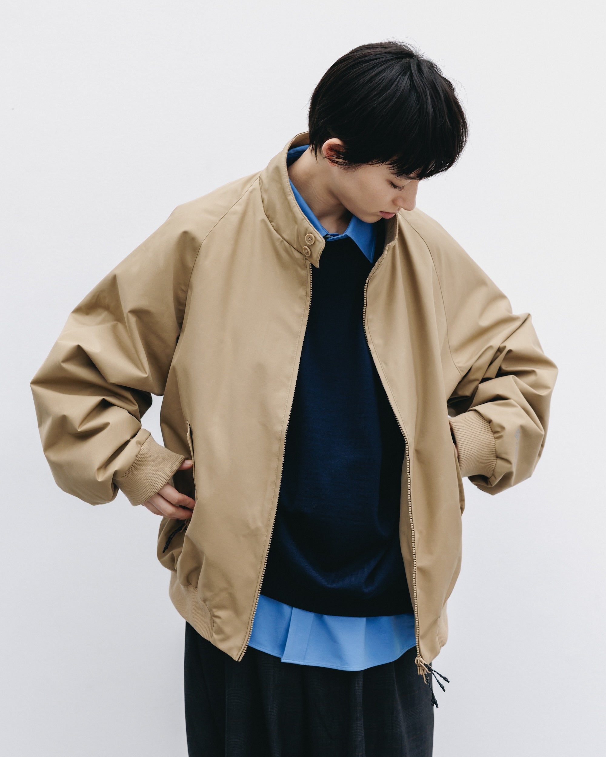 【10.29 WED 20:00- IN STOCK】+phenix WINDSTOPPER® by GORE-TEX LABS TWILL CITY HARRINGTON JACKET (CARAMEL BEIGE)