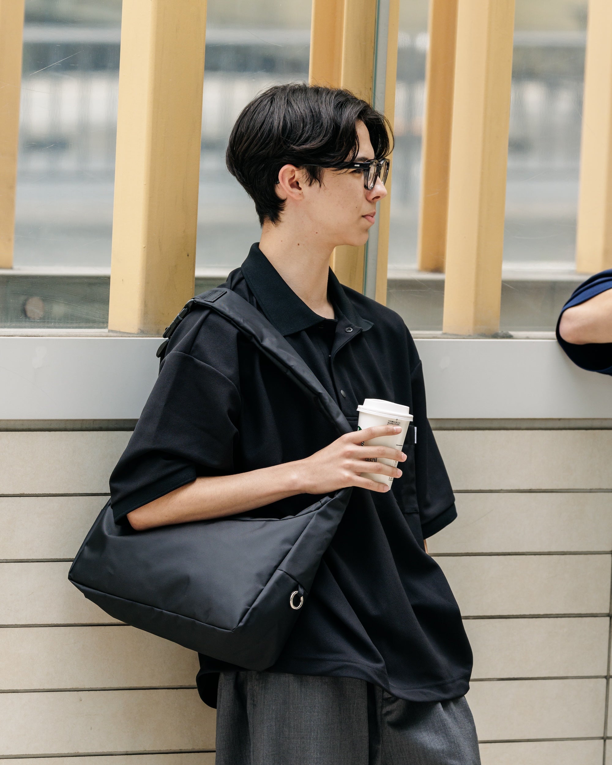 【6.11 WED 20:00- IN STOCK】ACTIVE CITY S/S POLO SHIRT (BLACK)