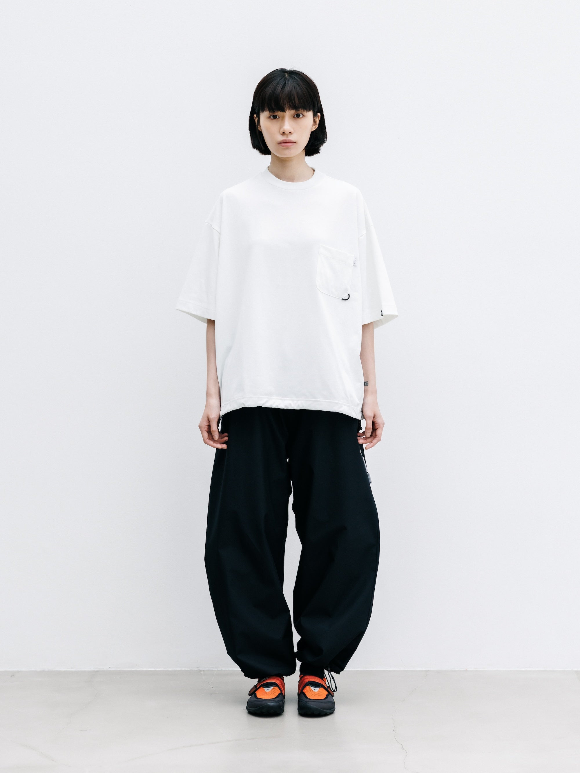【7.22 WED 20:00- IN STOCK】TECH POCKET S/S T-SHIRT (WHITE)