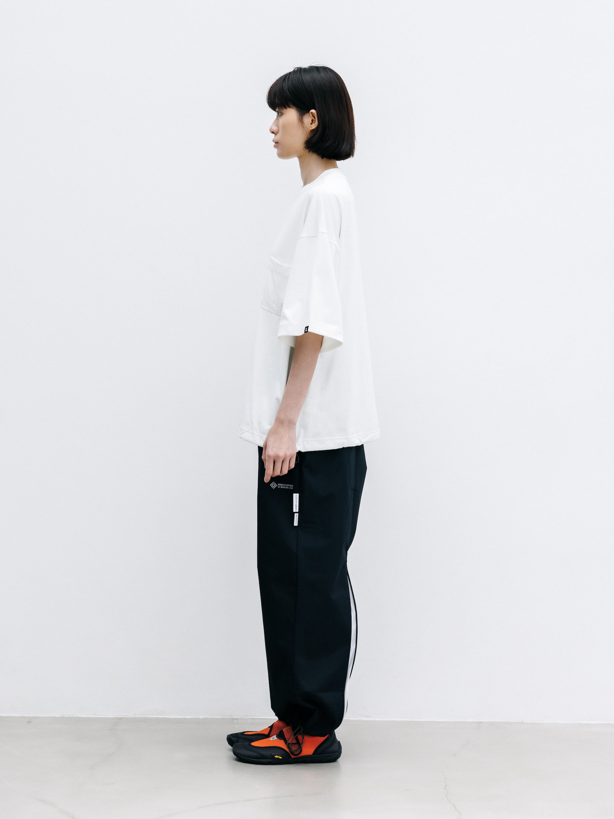 【7.22 WED 20:00- IN STOCK】TECH POCKET S/S T-SHIRT (WHITE)