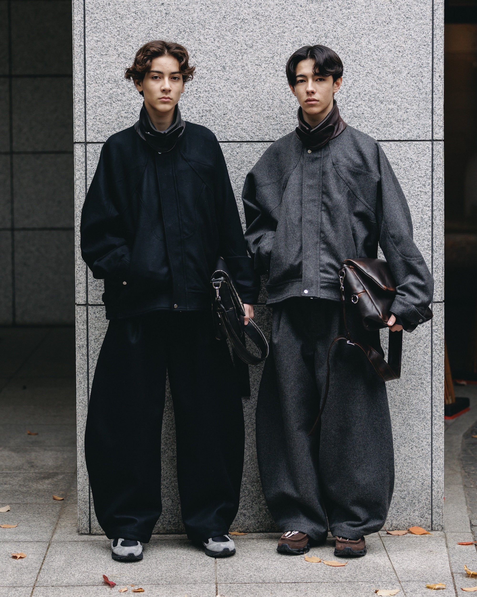 【5월 말 전달 예정】MASSIVE PANTS