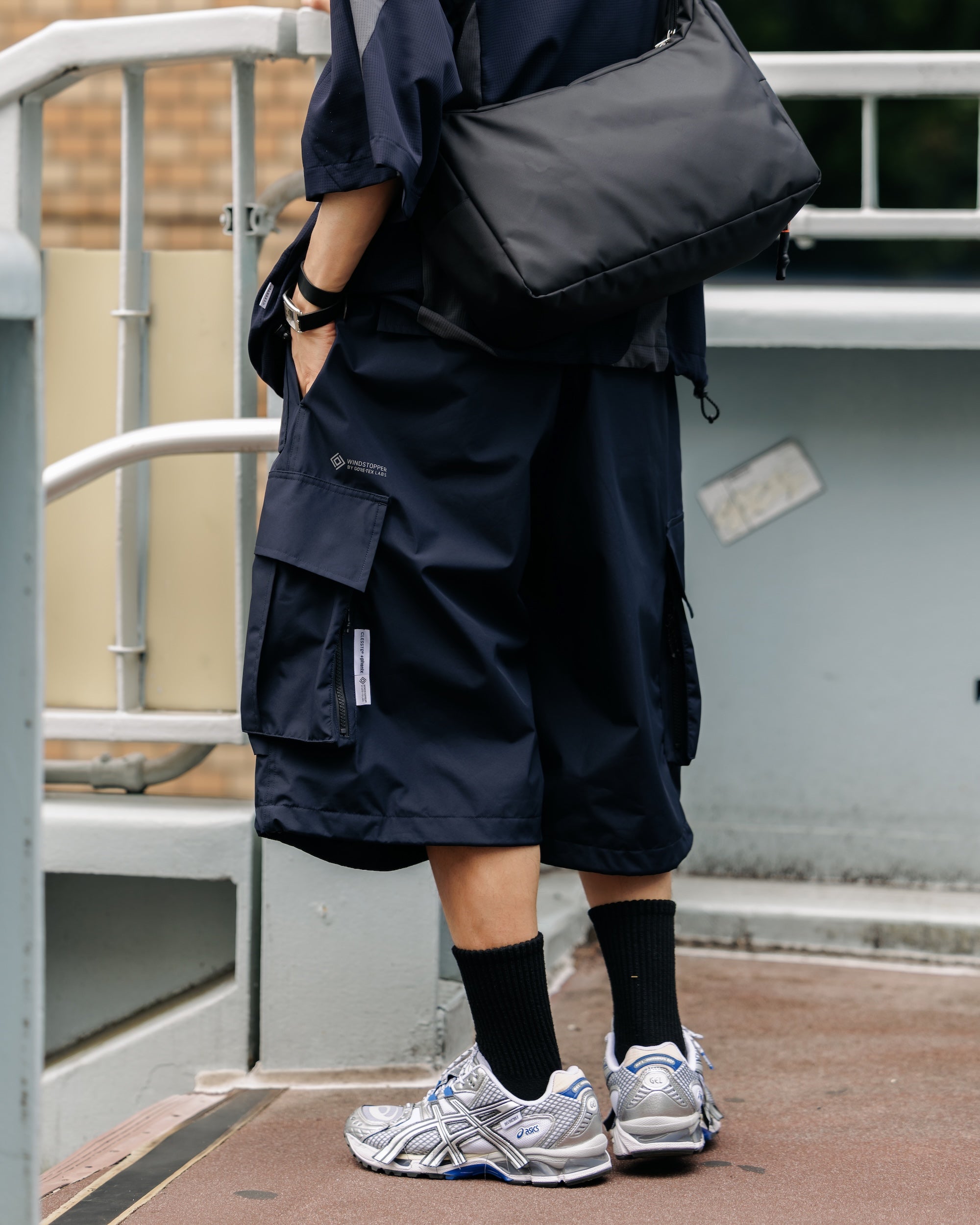 +phenix WINDSTOPPER® BY GORE-TEX LABS CITY MILITARY HALF PANTS 003 (NAVY)