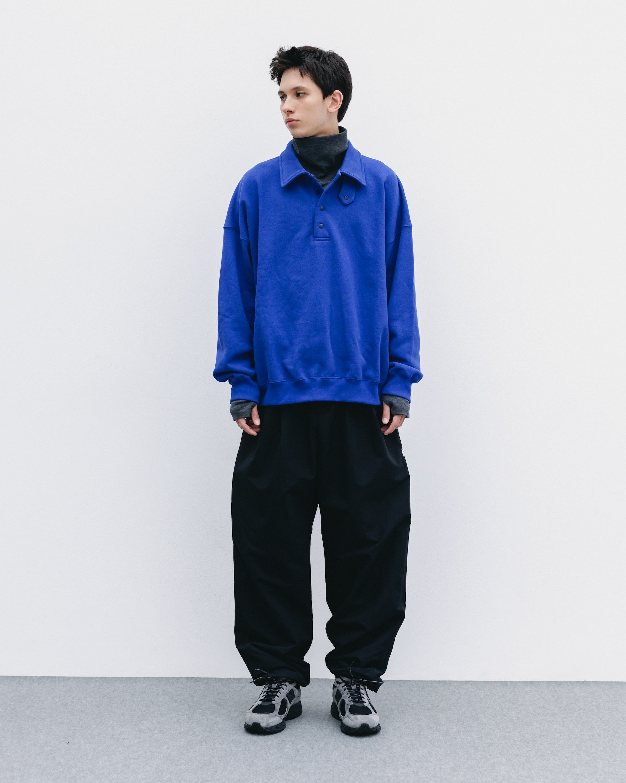 HALF SNAP SWEATSHIRT (BLUE)