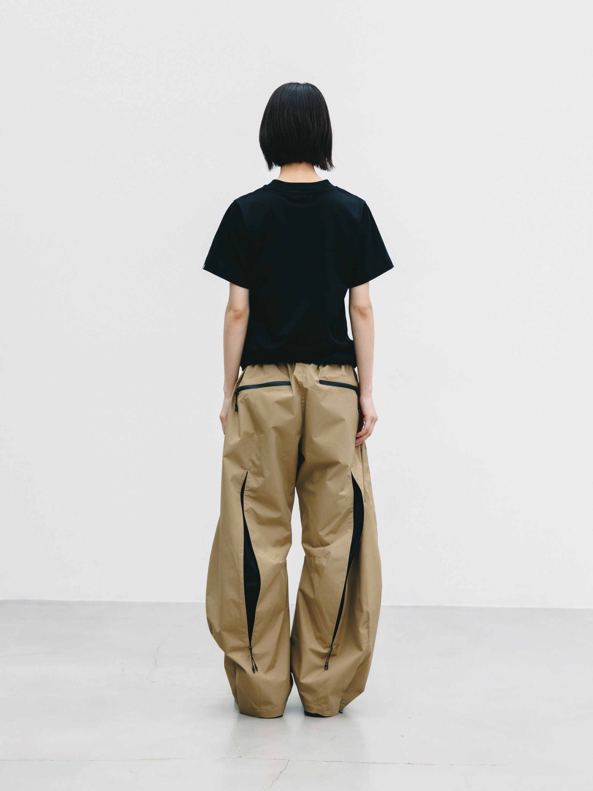 【9.2 WED 20:00- IN STOCK】+phenix WINDSTOPPER® by GORE-TEX LABS TWILL CITY BARREL LEG PANTS (CAMEL BEIGE)