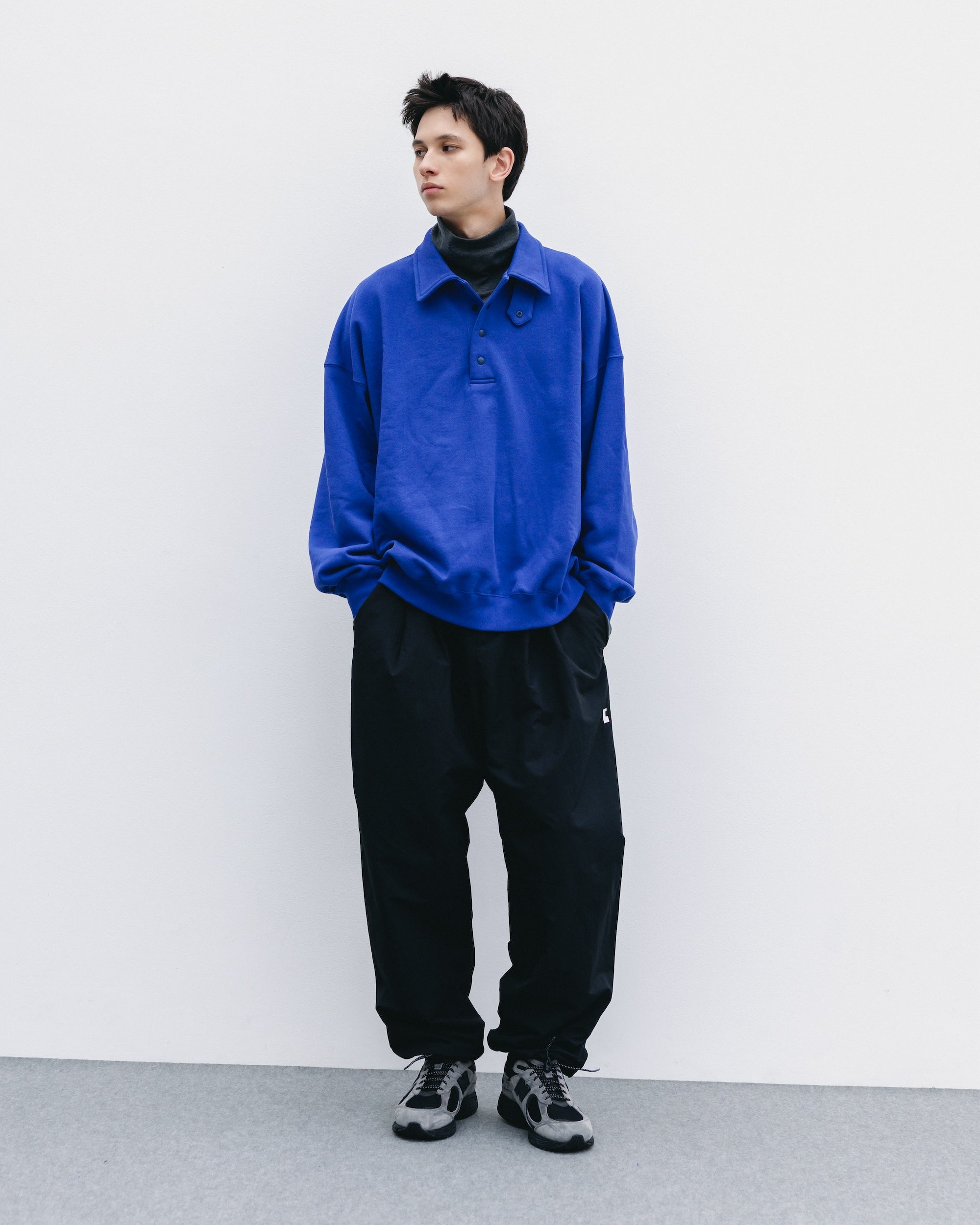 HALF SNAP SWEATSHIRT (BLUE)