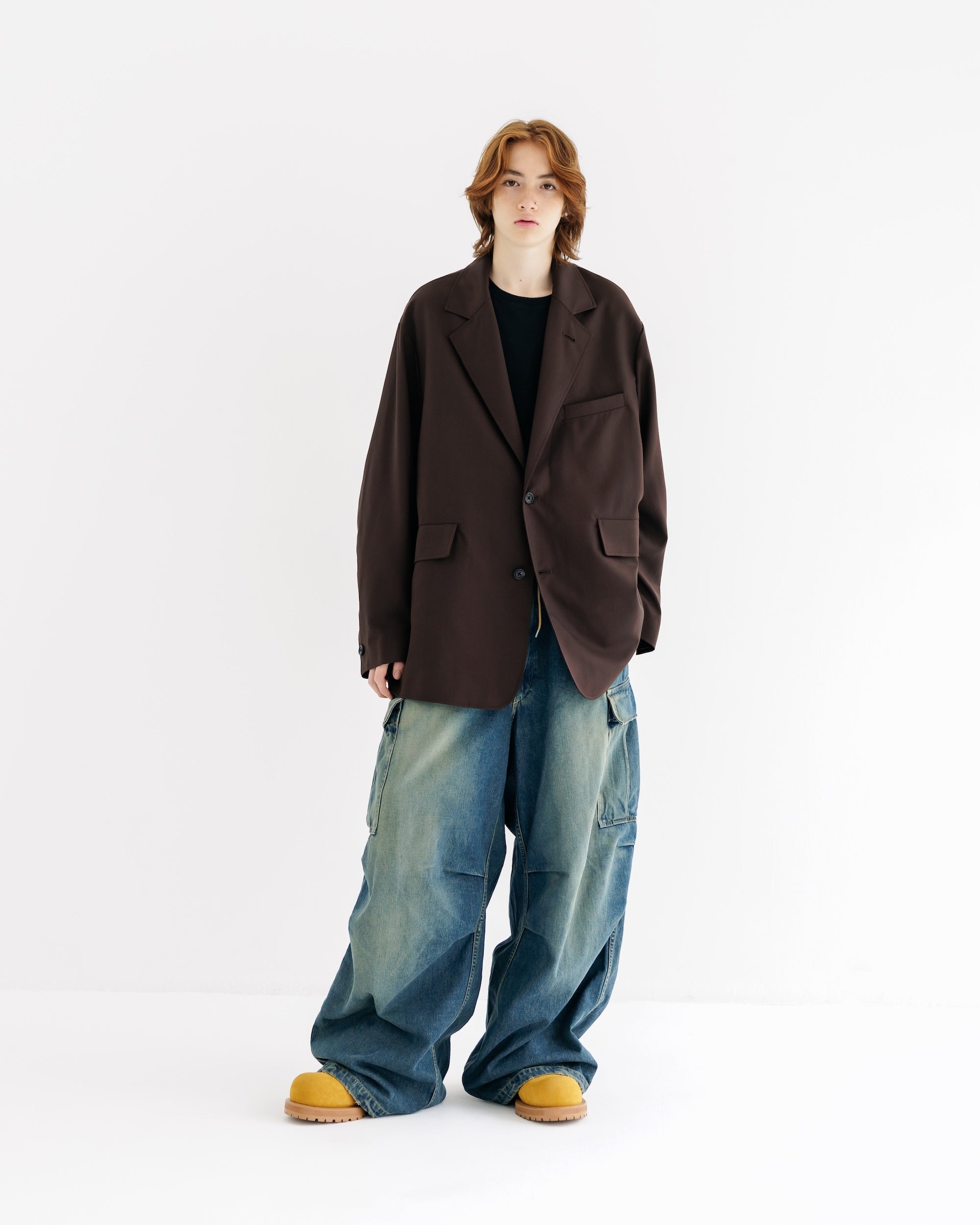 【9.6 SAT 20:00- IN STOCK】WOOL GABARDINE CITY UNIFORM TAILORED JACKET (BROWN)
