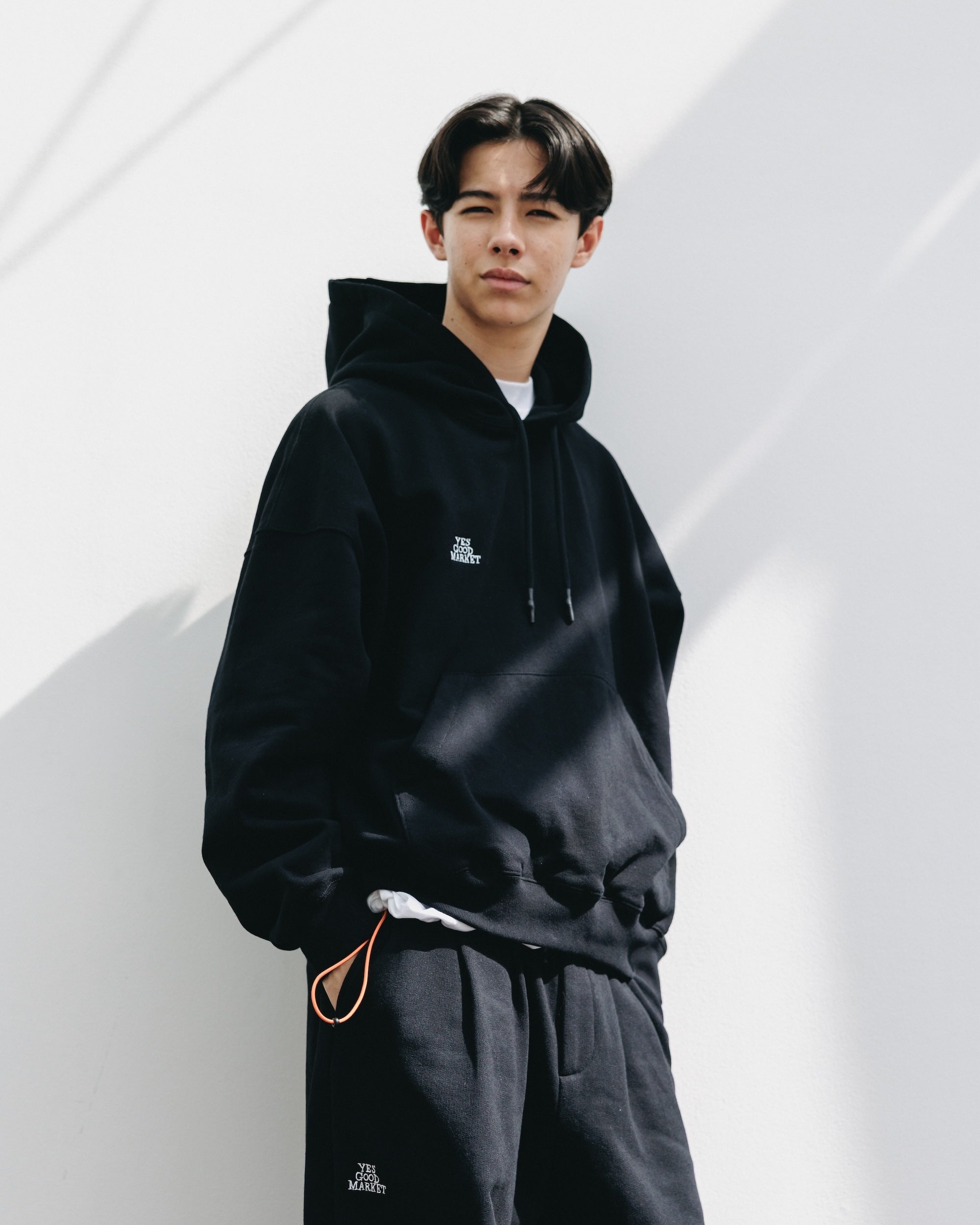 【10.15 WED 20:00- IN STOCK】"C"SWEAT HOODIE FOR YGM (BLACK)