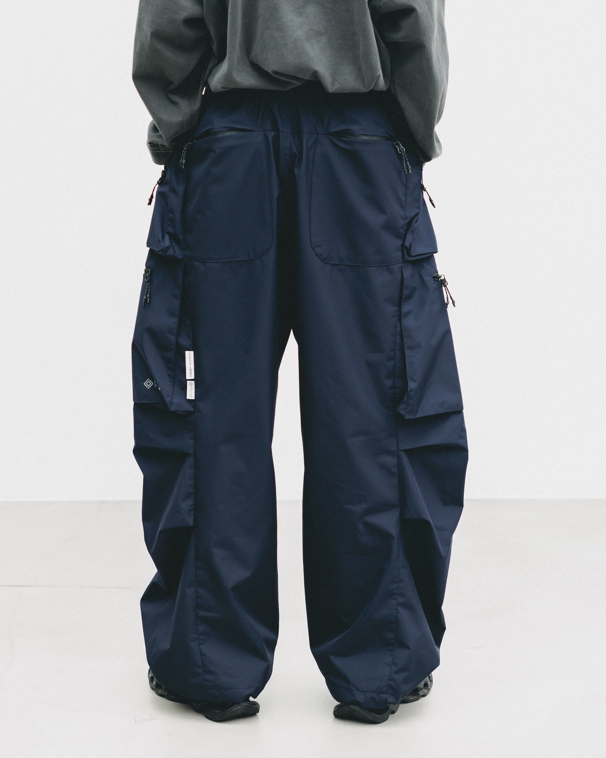 【10.8 WED 20:00- IN STOCK】+phenix WINDSTOPPER® by GORE-TEX LABS CITY MILITARY CURVE PANTS (NAVY)