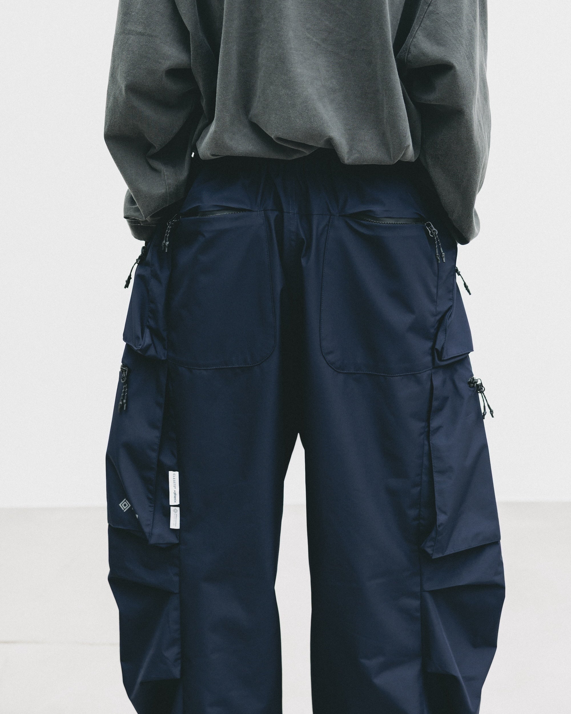 【10.8 WED 20:00- IN STOCK】+phenix WINDSTOPPER® by GORE-TEX LABS CITY MILITARY CURVE PANTS (NAVY)