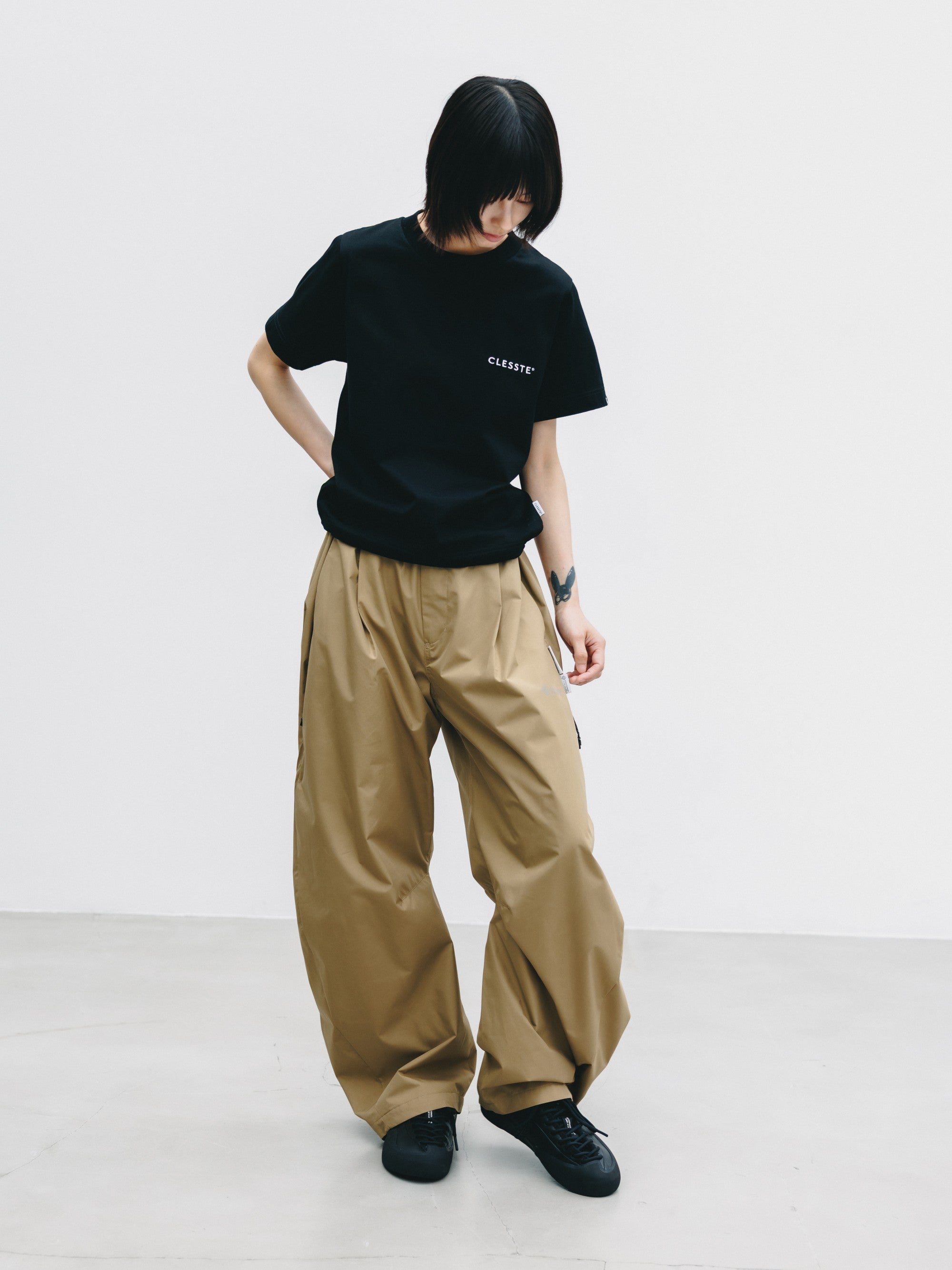 【9.2 WED 20:00- IN STOCK】+phenix WINDSTOPPER® by GORE-TEX LABS TWILL CITY BARREL LEG PANTS (CAMEL BEIGE)
