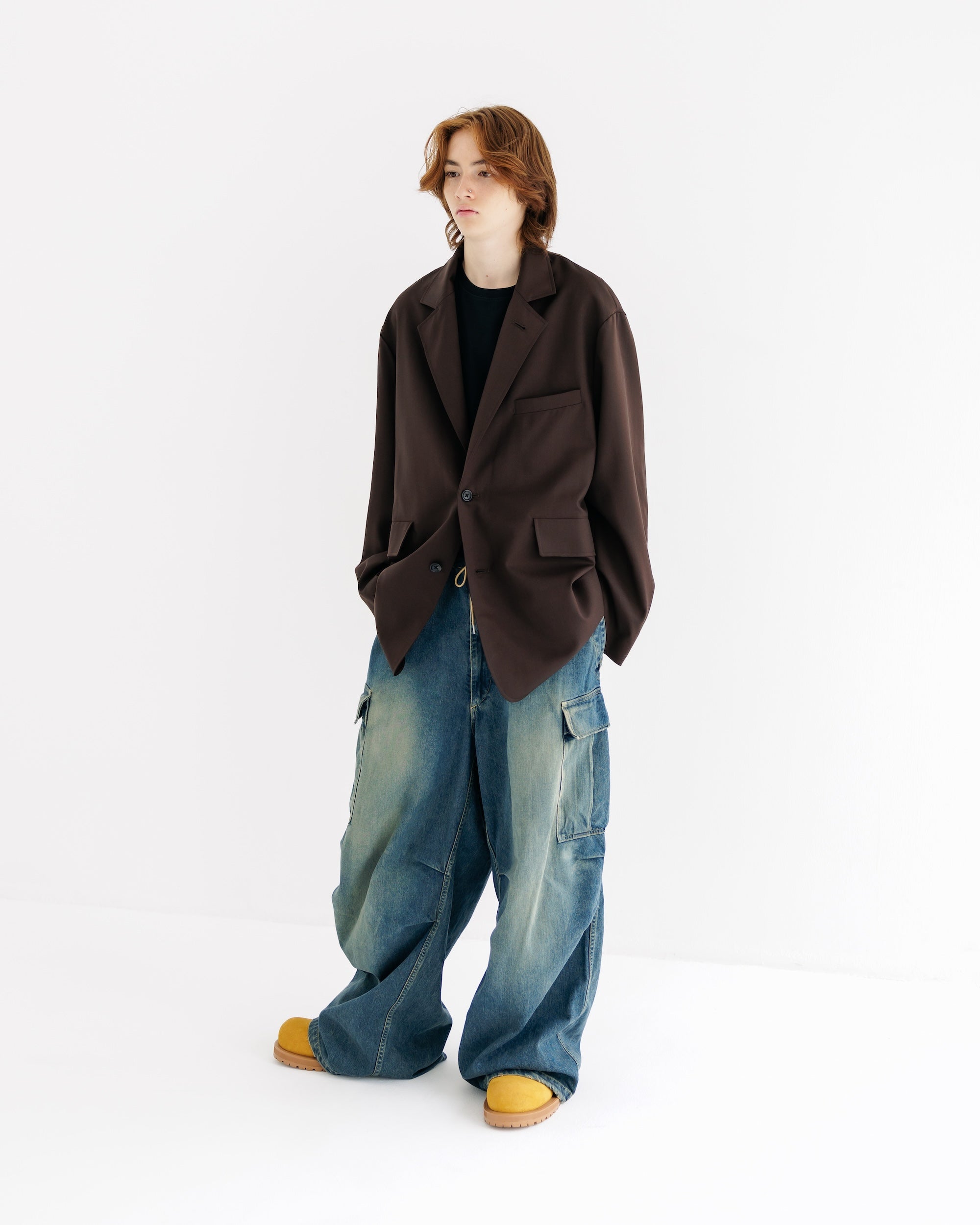 【9.6 SAT 20:00- IN STOCK】WOOL GABARDINE CITY UNIFORM TAILORED JACKET (BROWN)