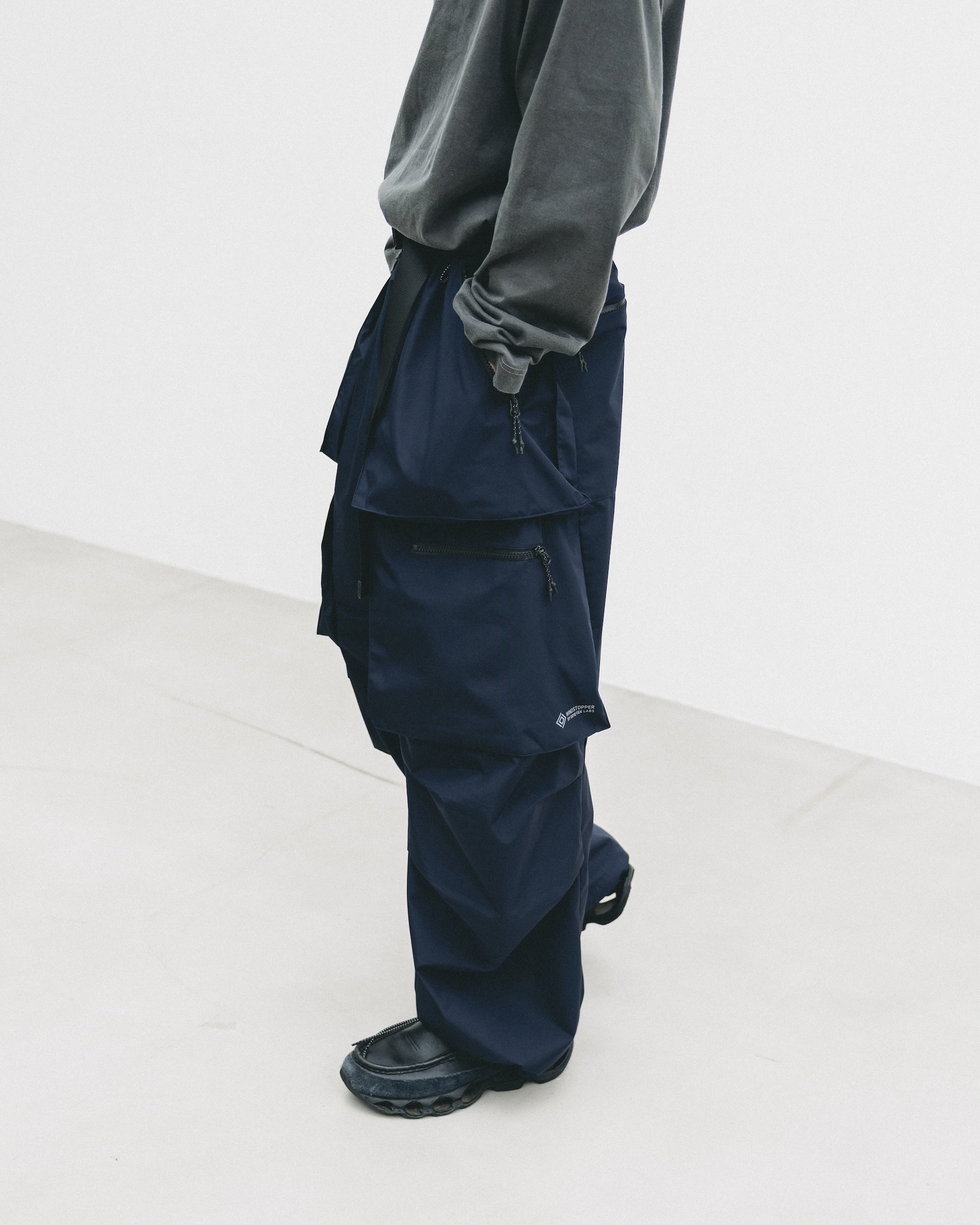 【10.8 WED 20:00- IN STOCK】+phenix WINDSTOPPER® by GORE-TEX LABS CITY MILITARY CURVE PANTS (NAVY)