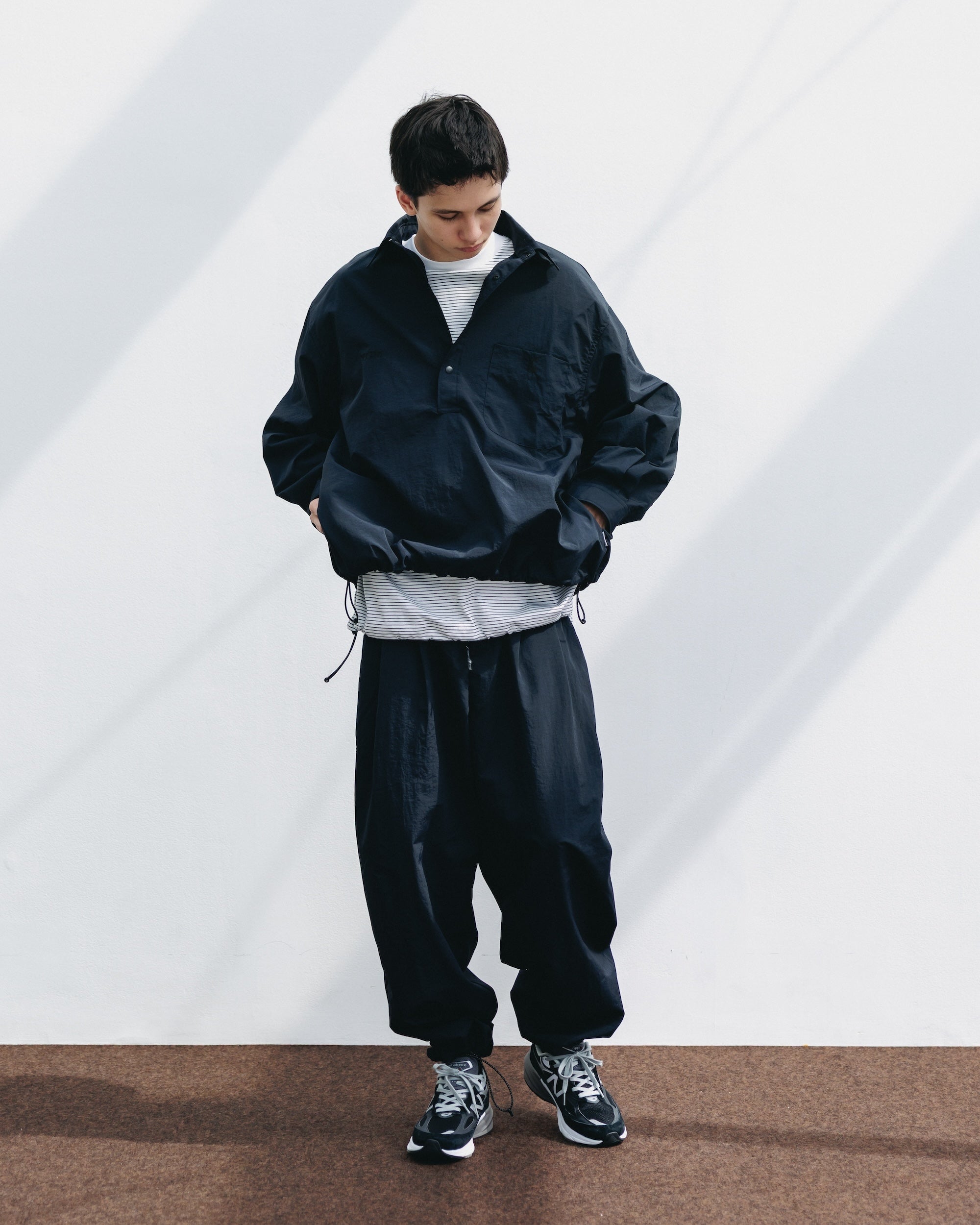 【10.15 WED 20:00- IN STOCK】WATER REPELLENT NYLON CITY UNIFORM L/S PULLOVER SHIRT FOR YGM (BLACK×BLACK)