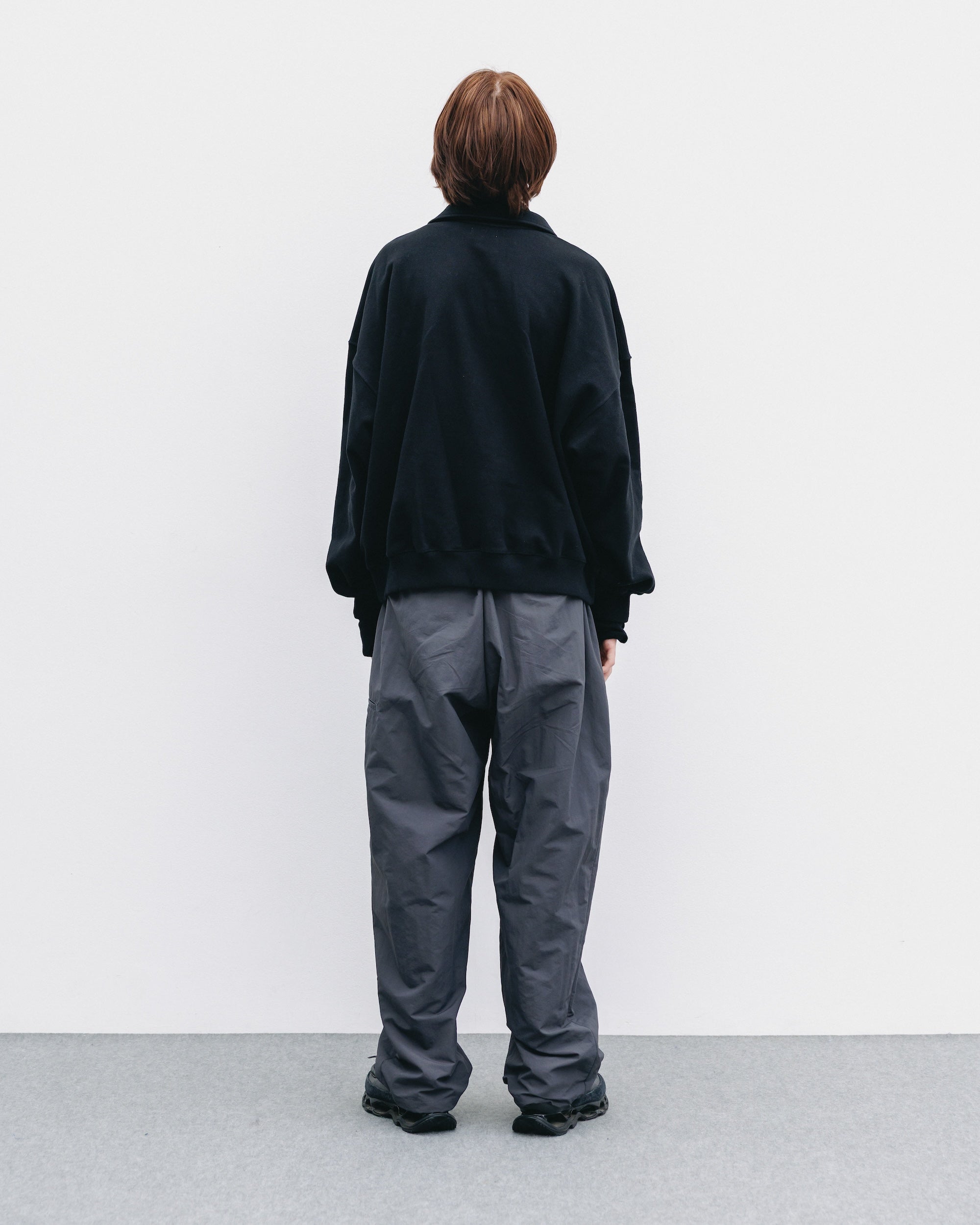 HALF SNAP SWEATSHIRT (BLACK)