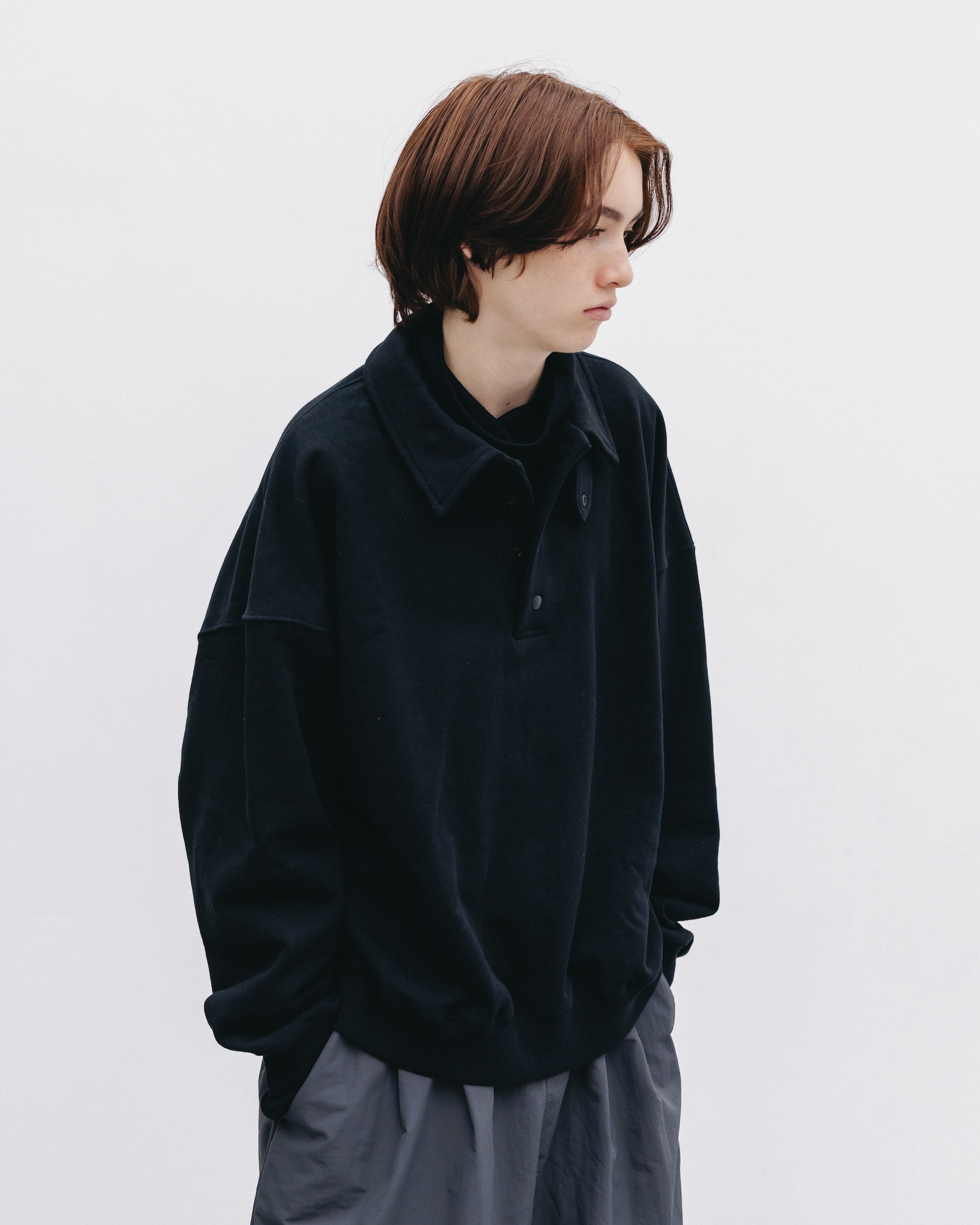 HALF SNAP SWEATSHIRT (BLACK)