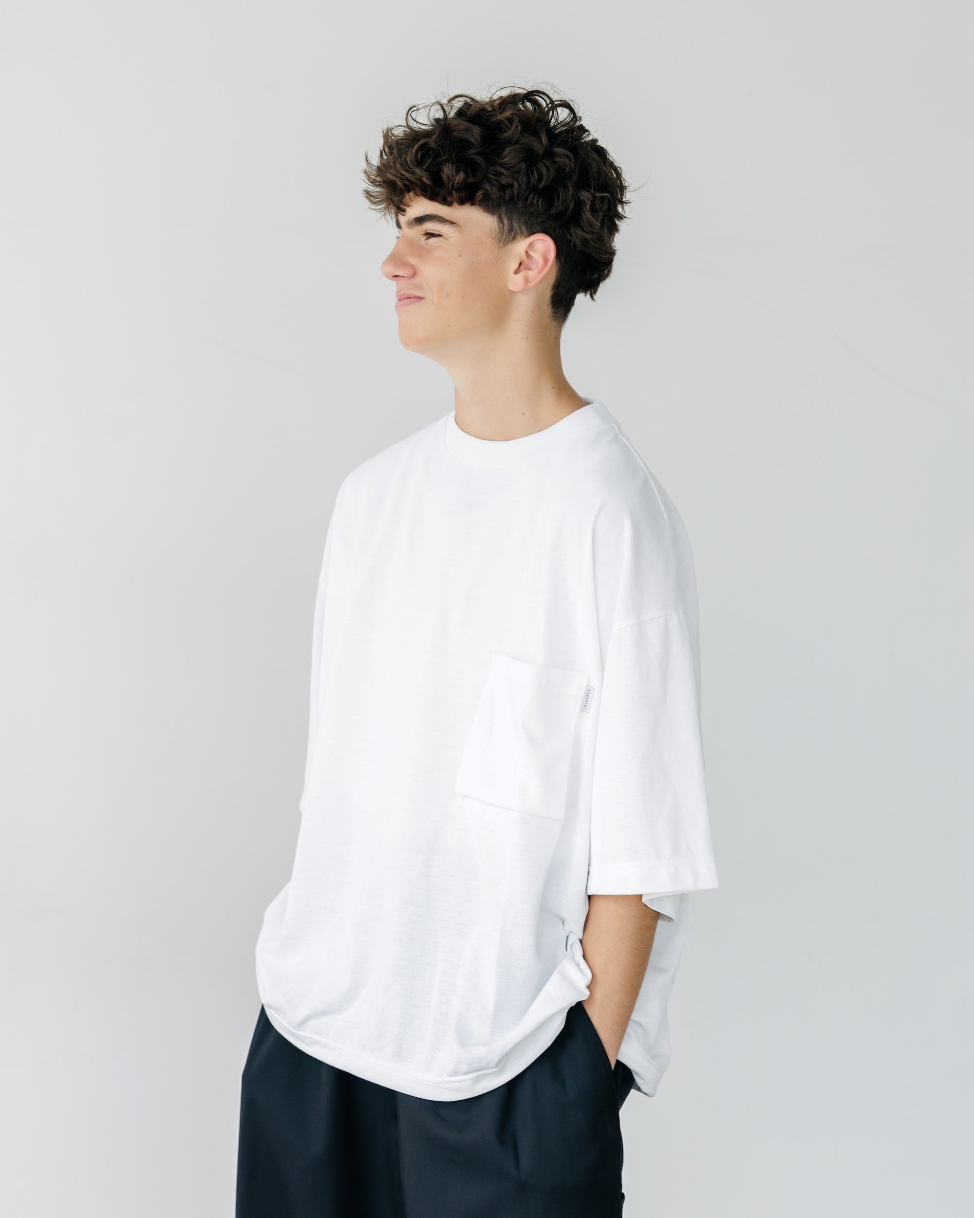 3D POCKET MASSIVE T-SHIRT WITH DRAWSTRINGS (WHITE)