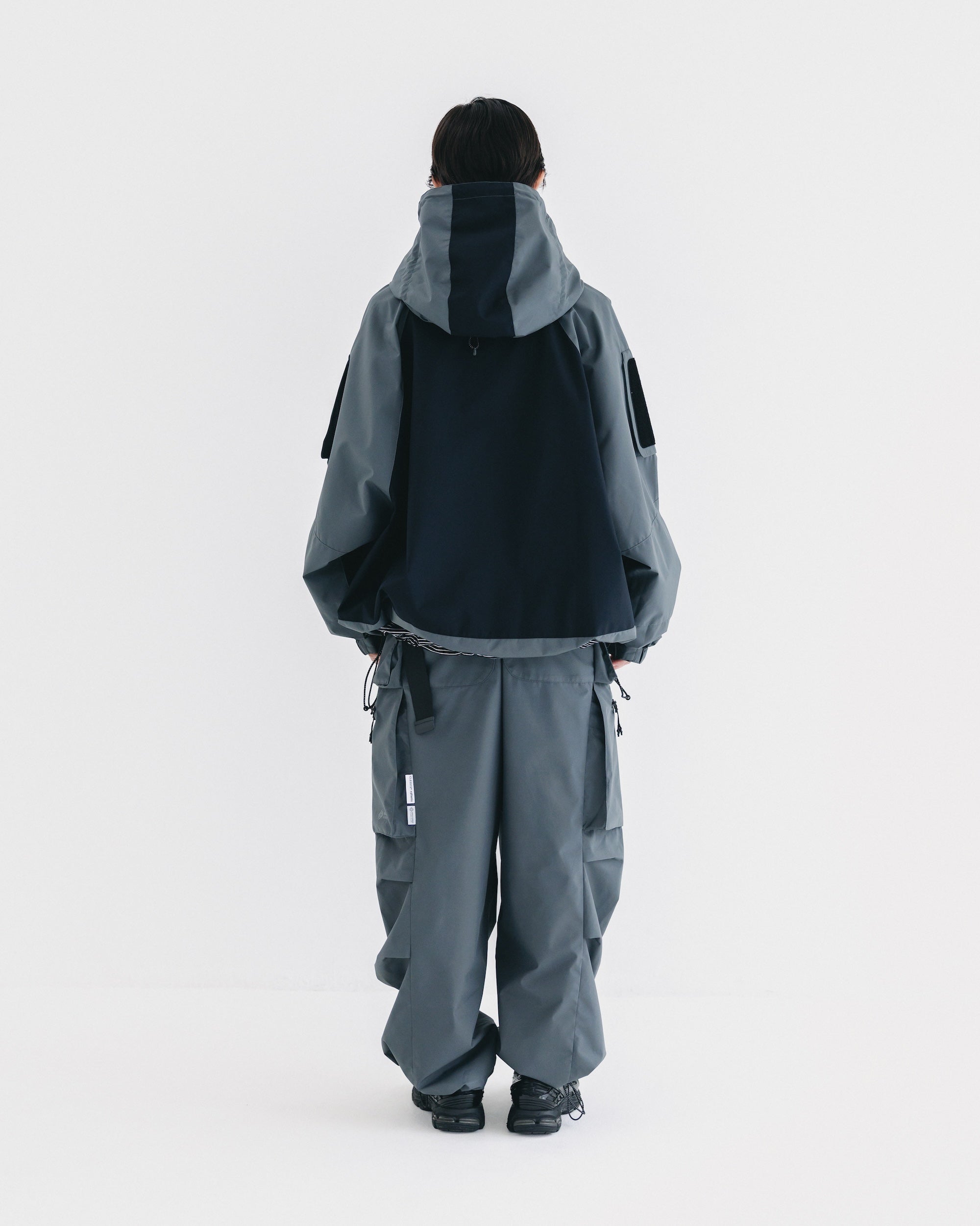 【9.17 WED 20:00- IN STOCK】+phenix WINDSTOPPER® by GORE-TEX LABS CITY MILITARY JACKET (GRAPHAITE GRAY× BLACK)