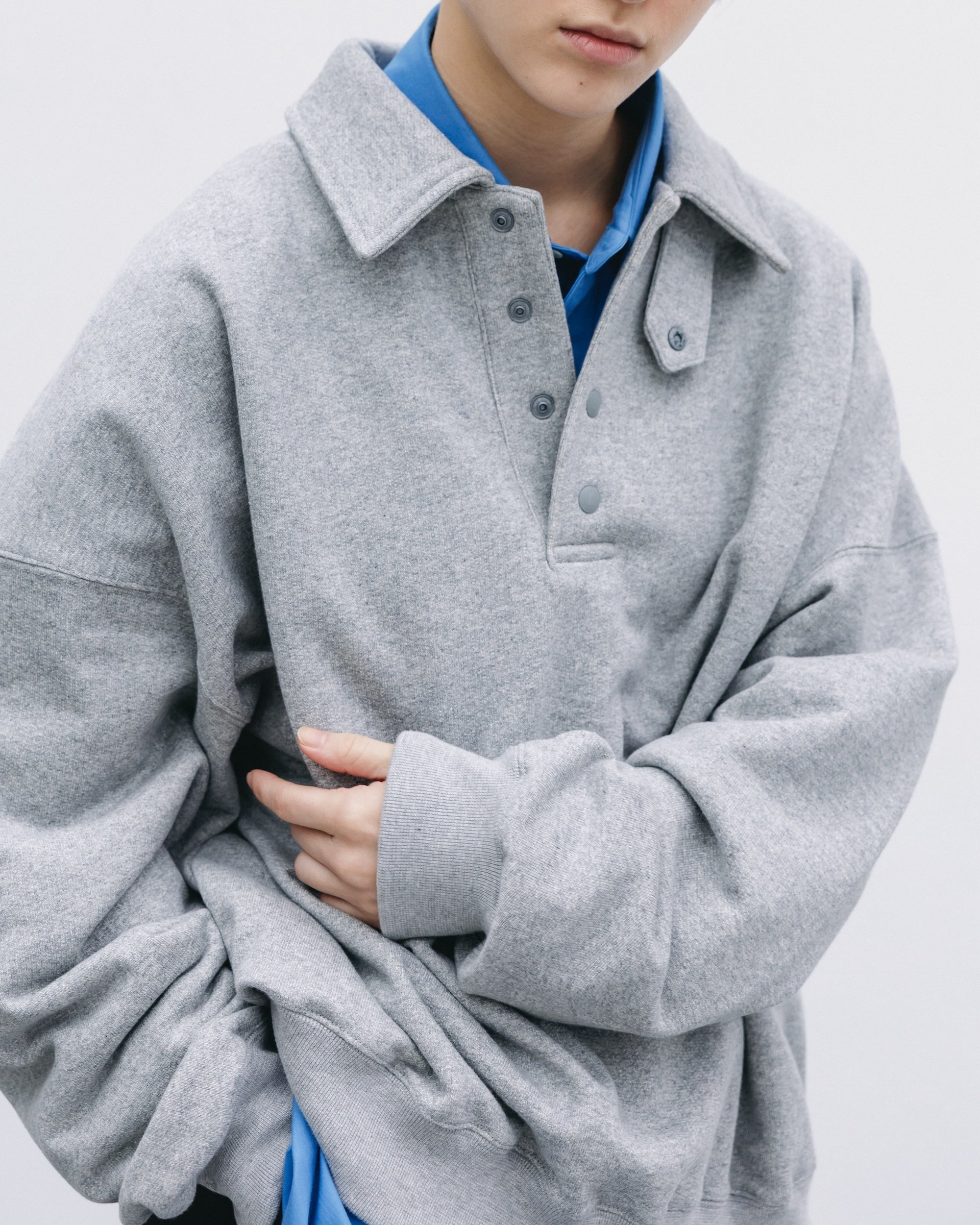 HALF SNAP SWEATSHIRT (GRAY)