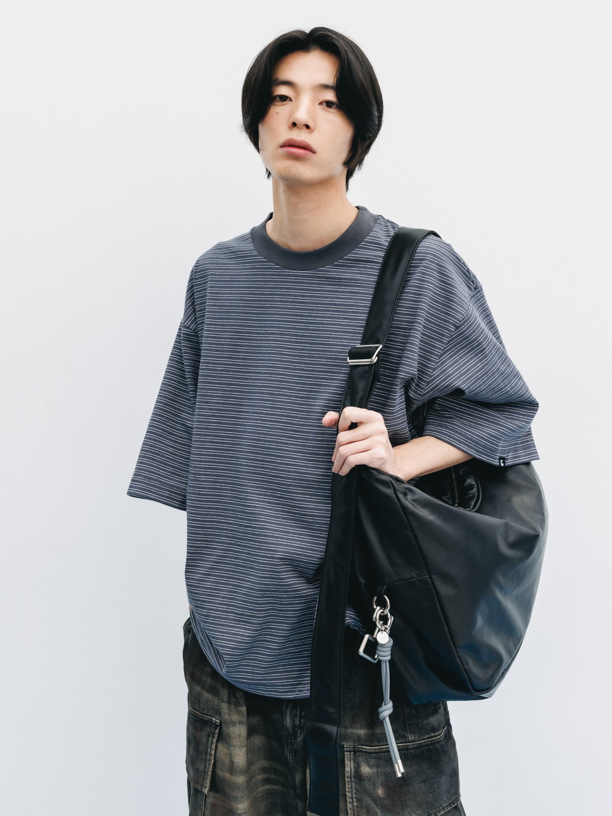 【8.5 WED 20:00- IN STOCK】LEATHER HOLIDAY BAG LARGE (BLACK)