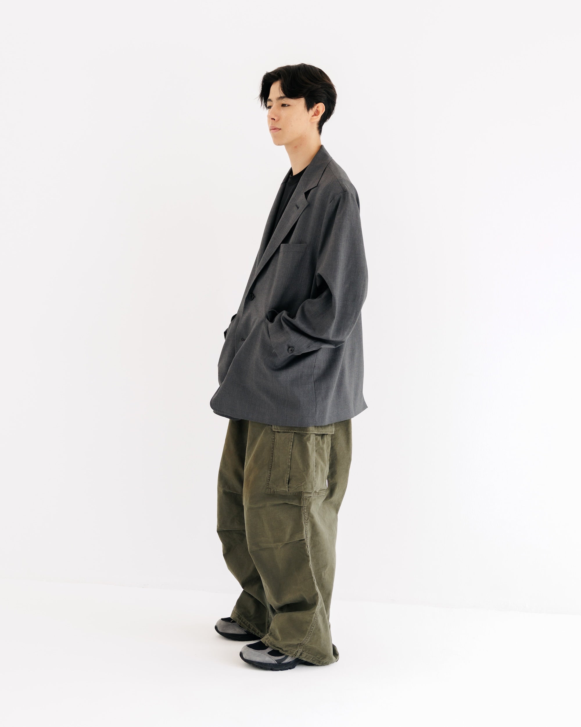 【9.6 SAT 20:00- IN STOCK】WOOL GABARDINE CITY UNIFORM TAILORED JACKET (GRAY)