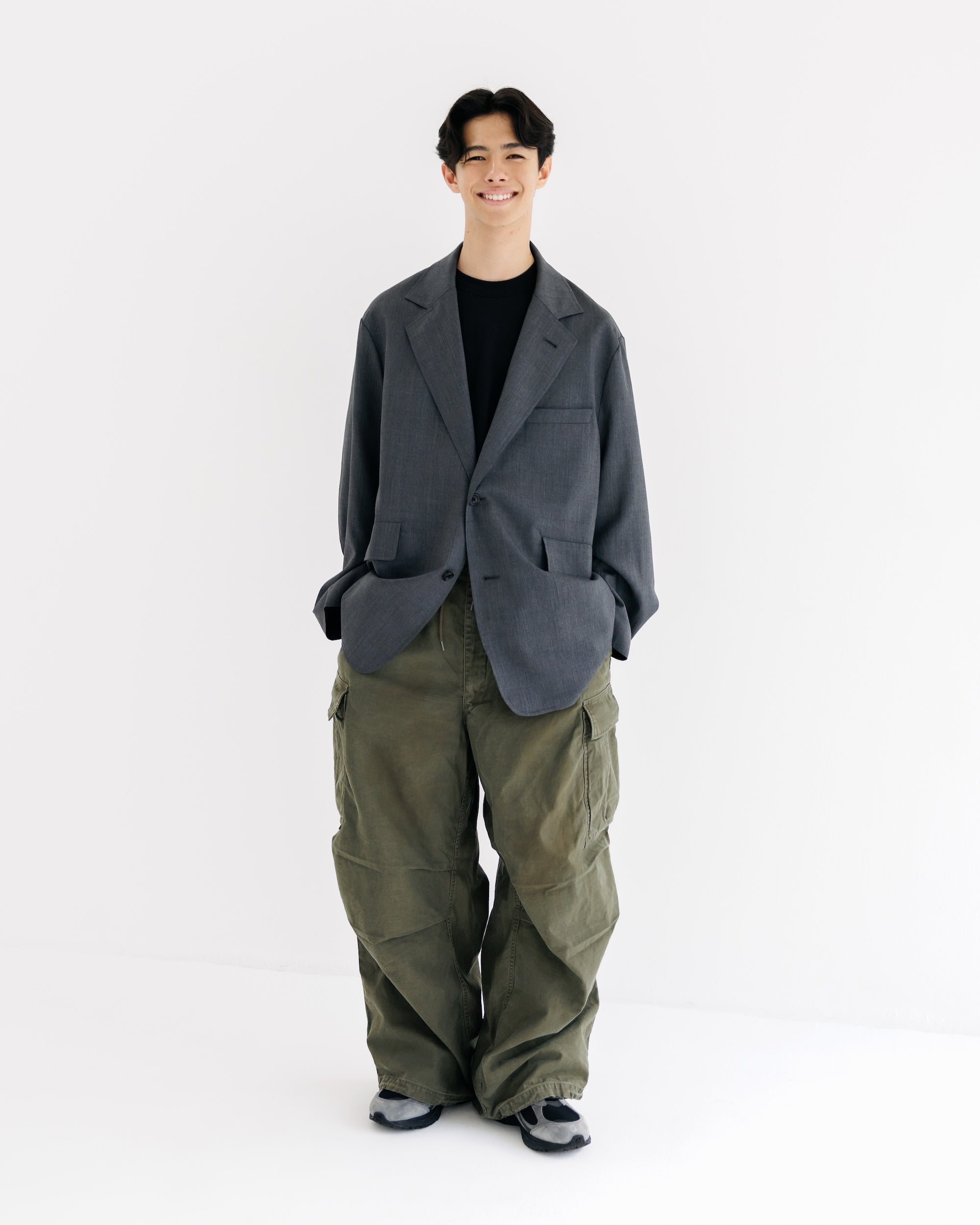 【9.6 SAT 20:00- IN STOCK】WOOL GABARDINE CITY UNIFORM TAILORED JACKET (GRAY)
