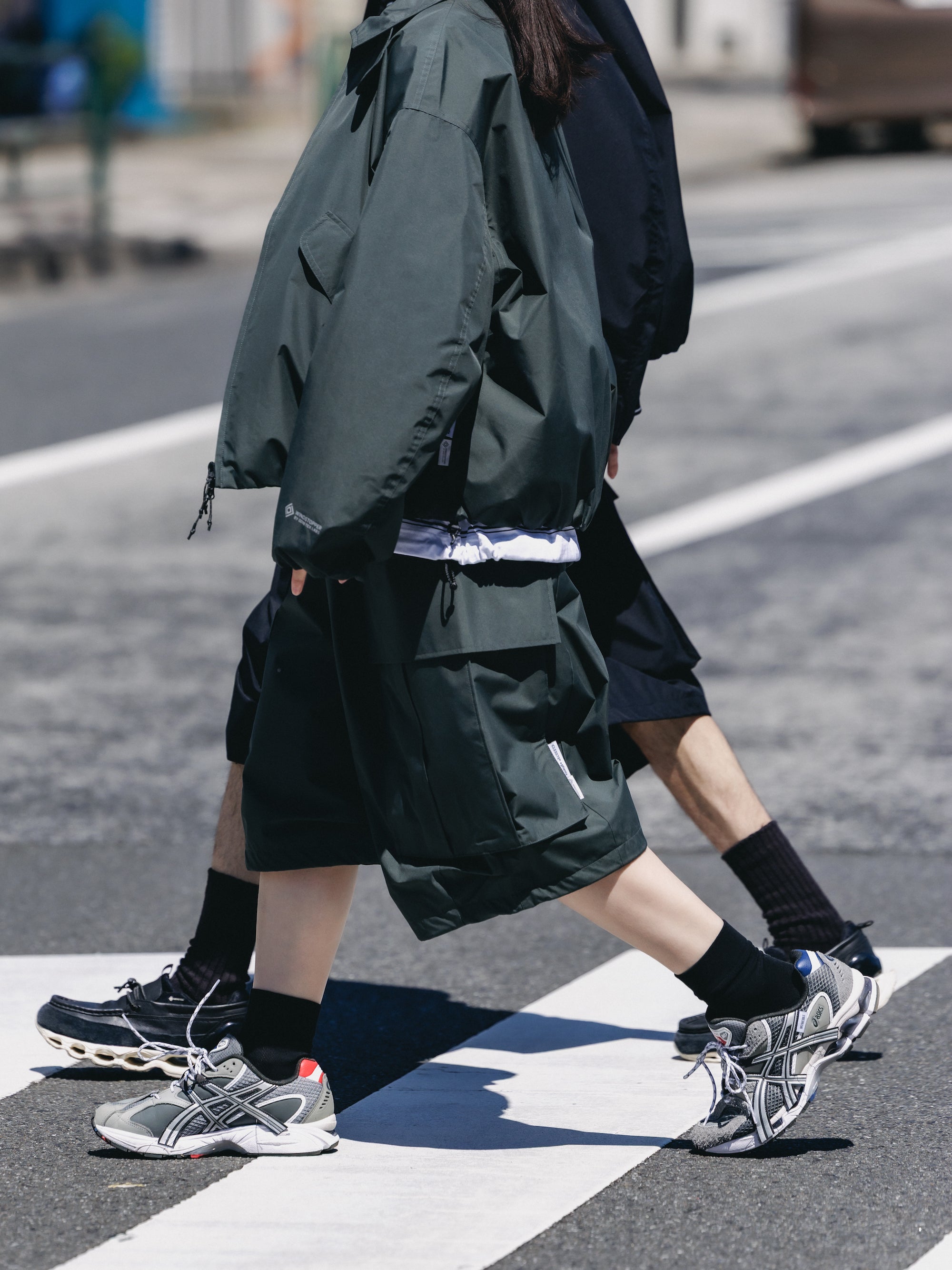 +PHENIX WINDSTOPPER® BY GORE-TEX LABS CITY MEGA POCKET BALLOON CARGO HALF PANTS (ASPHALT GRAY)