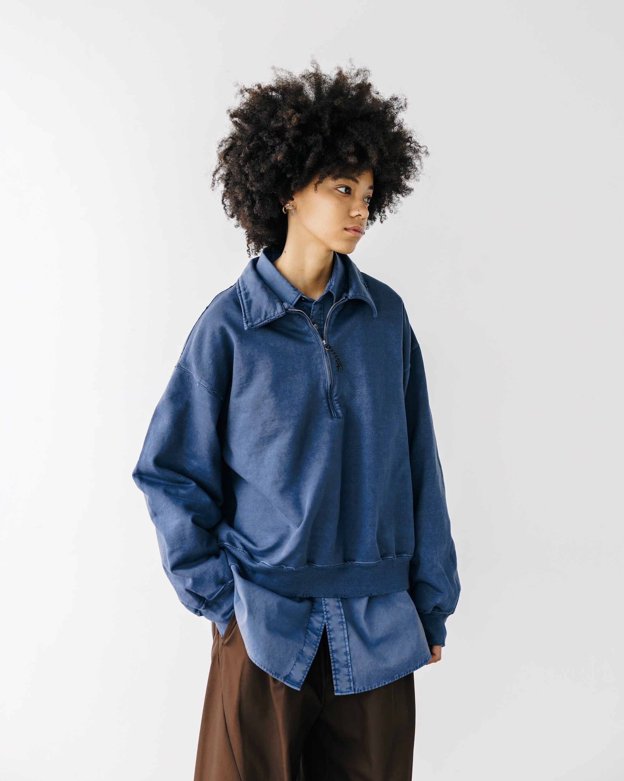 PIGMENT DYED ZIP POLO (FADE BLUE)