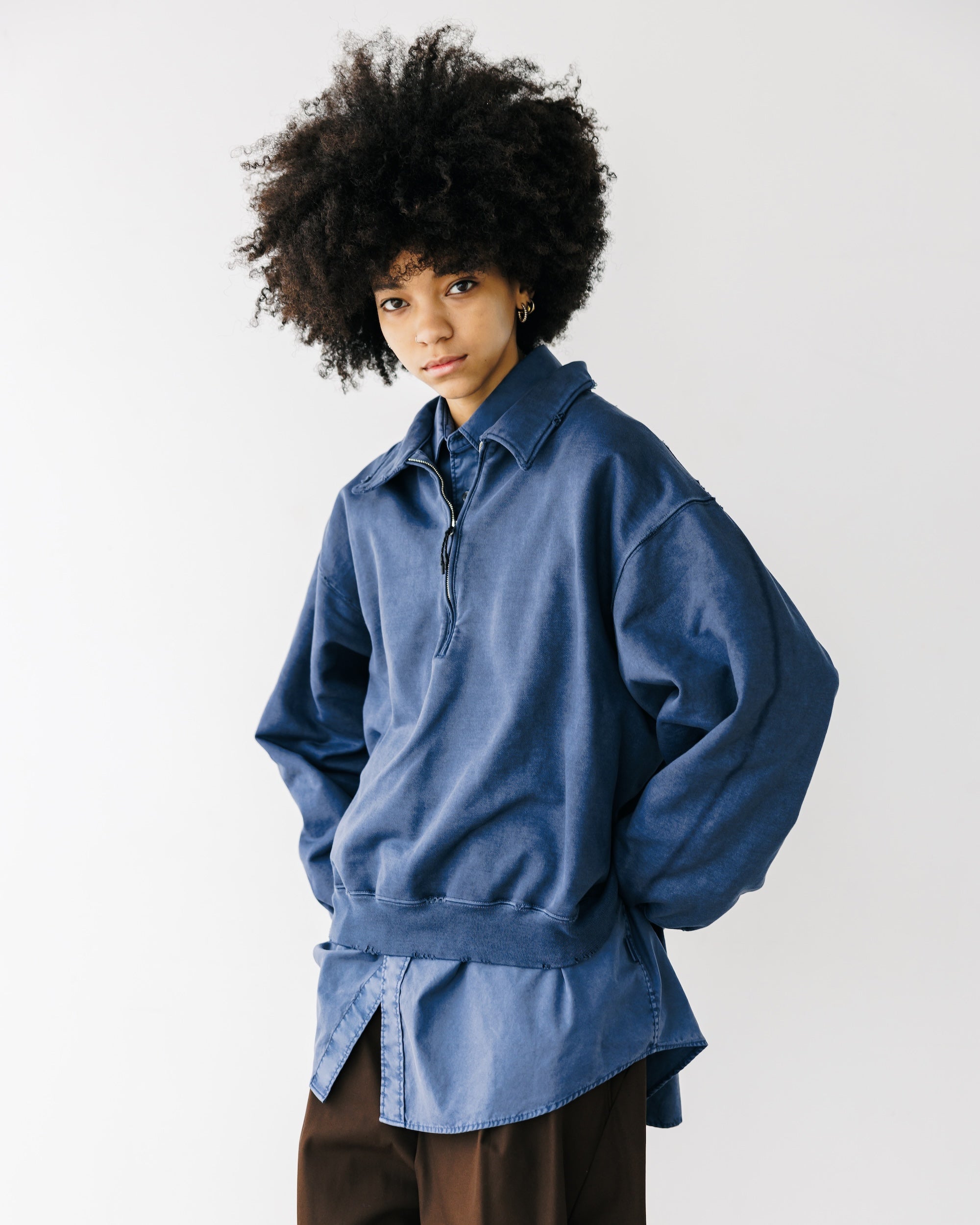 PIGMENT DYED ZIP POLO (FADE BLUE)