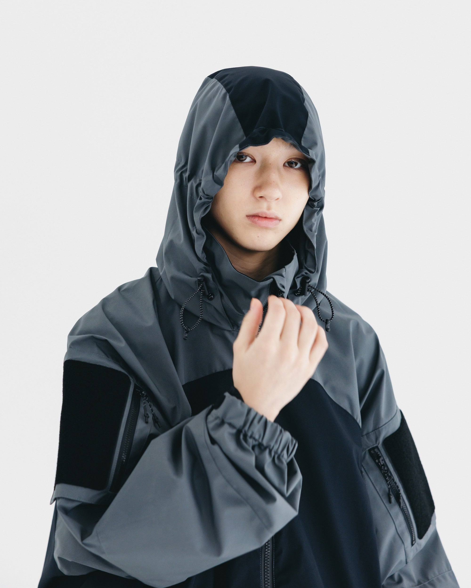 【9.17 WED 20:00- IN STOCK】+phenix WINDSTOPPER® by GORE-TEX LABS CITY MILITARY JACKET (GRAPHAITE GRAY× BLACK)