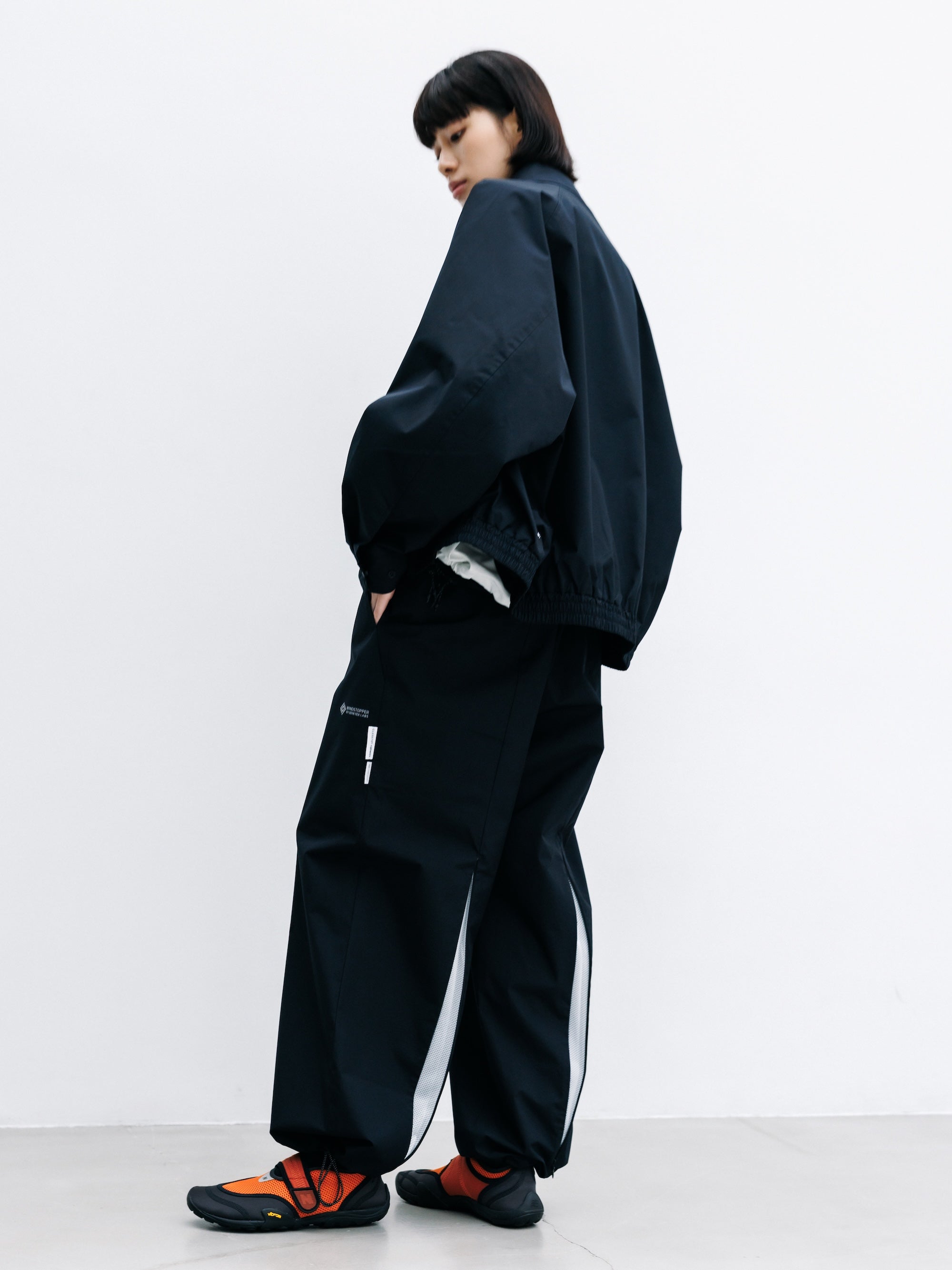 【8.8 SAT 20:00- IN STOCK】+phenix WINDSTOPPER® by GORE-TEX LABS CITY UNIFORM VENTILATION PANTS (BLACK×WHITE)