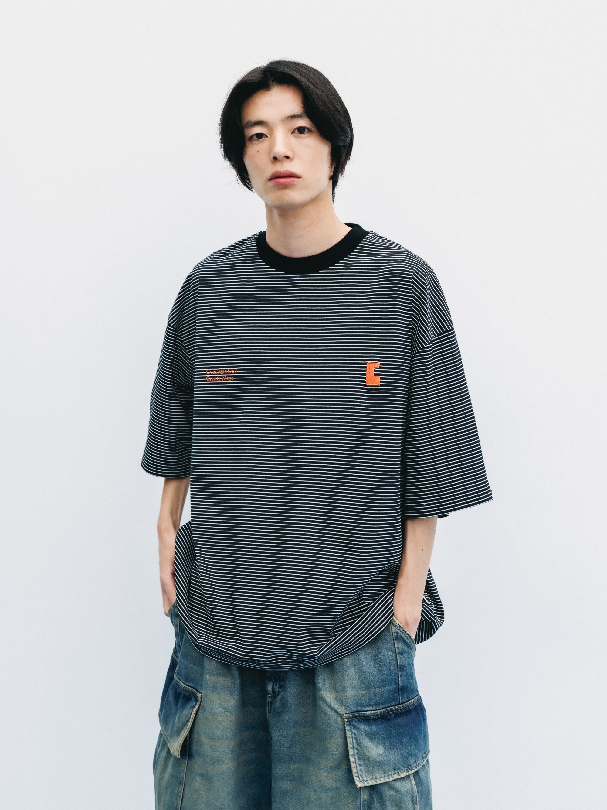 【6.13 SAT 20:00- IN STOCK】"C×CONCEPT" STRIPED S/S T-SHIRT WITH DRAWSTRINGS (BLACK×WHITE)