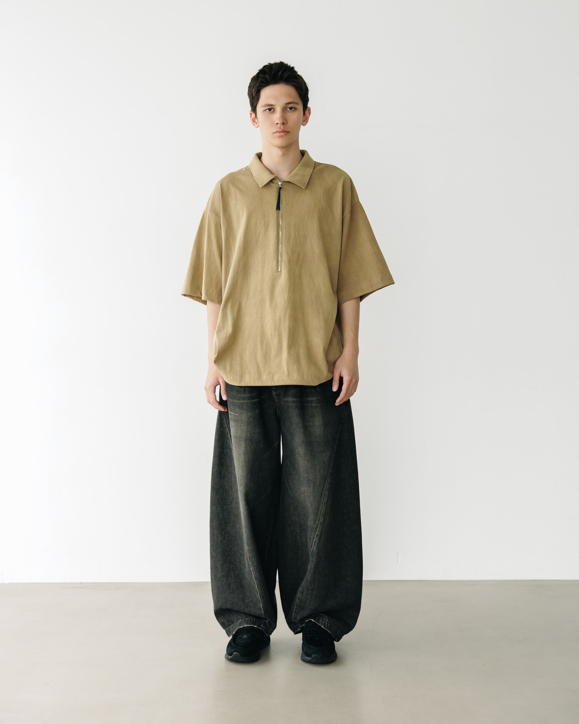 CITY S/S HALF ZIP SHIRT (BEIGE)