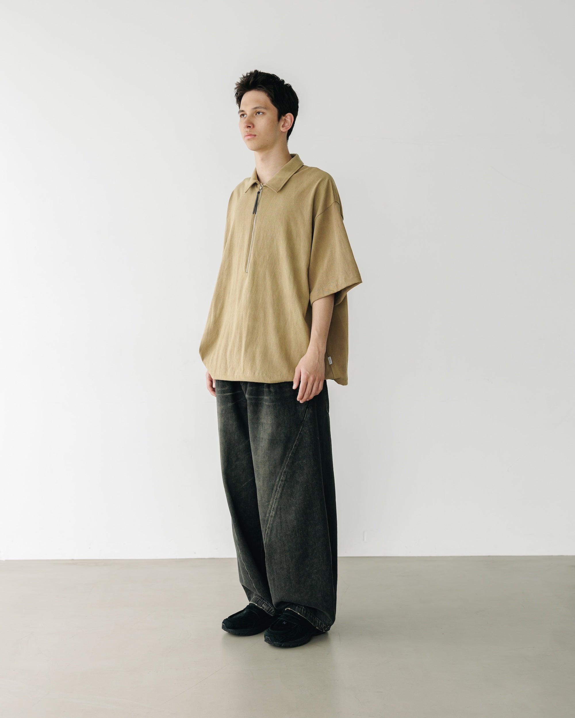 CITY S/S HALF ZIP SHIRT (BEIGE)