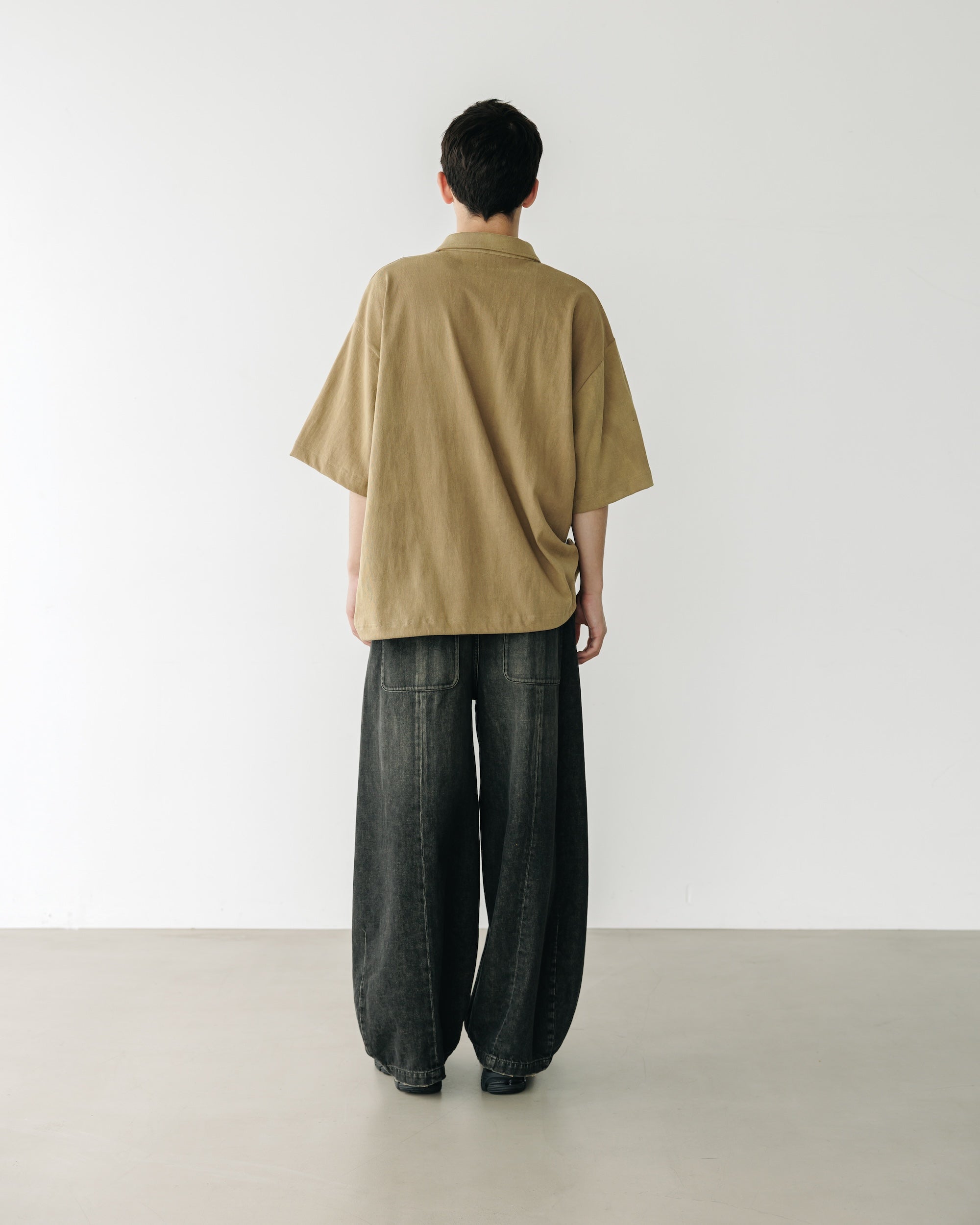 CITY S/S HALF ZIP SHIRT (BEIGE)